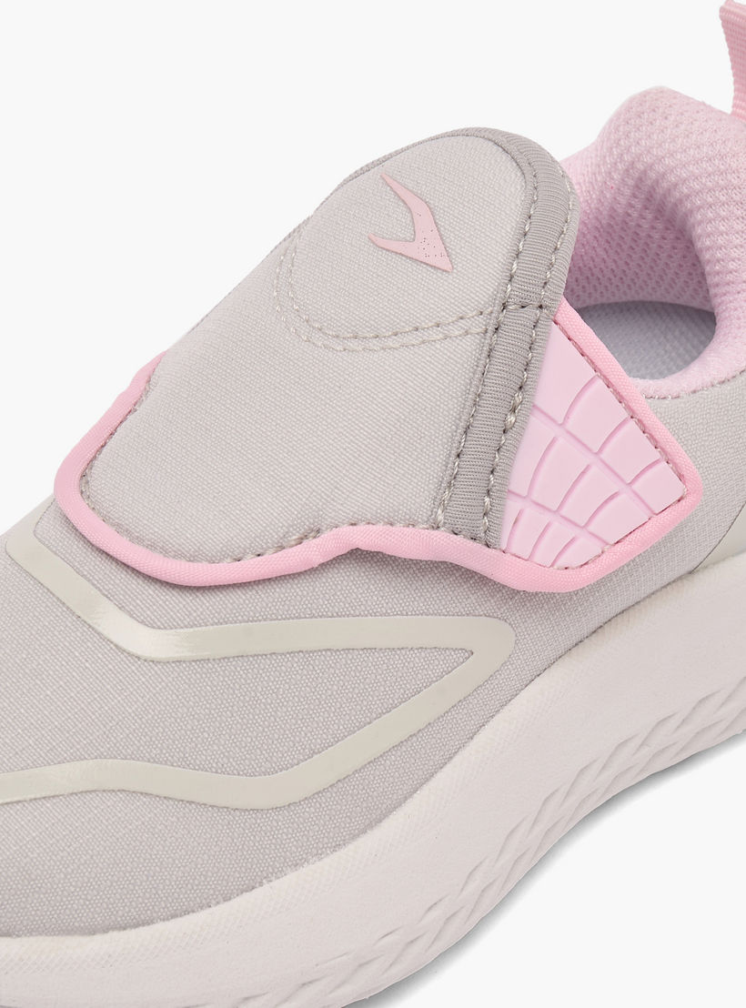حذاء رياضي بشريط إغلاق لاصق للبنات من داش-girls-shoes-sneakers-image-4