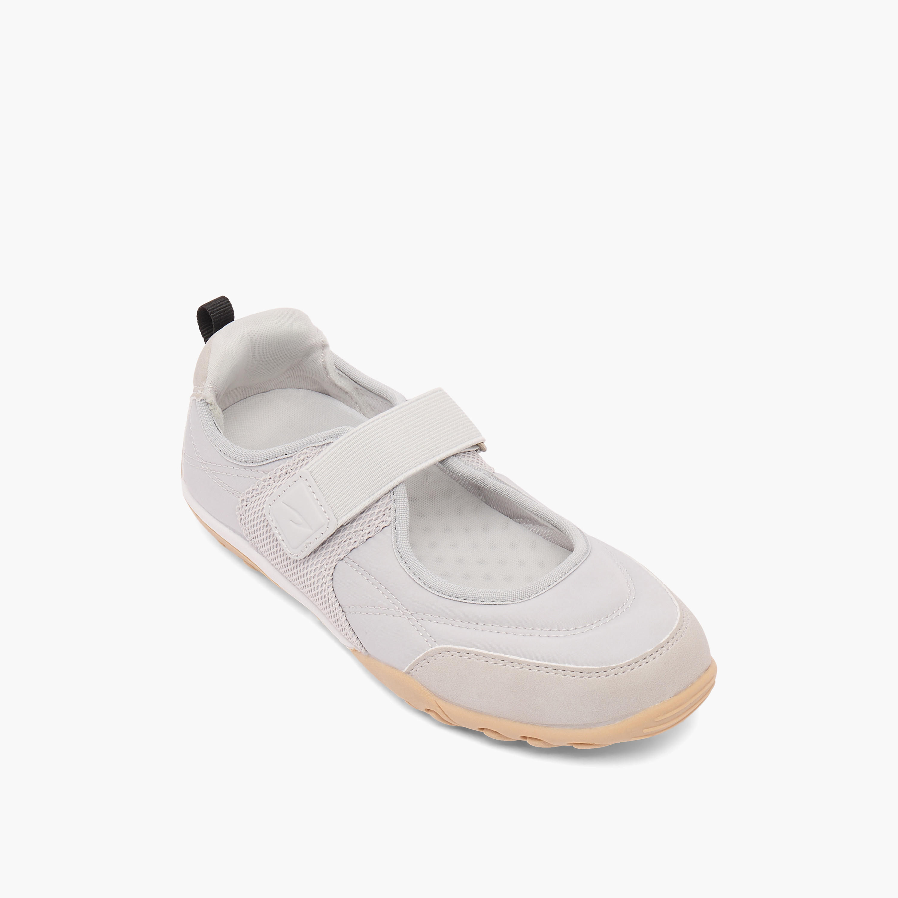 حذاء ماري جين بخطاف وحلقة للبنات من داش-girls-shoes-sneakers-image-2