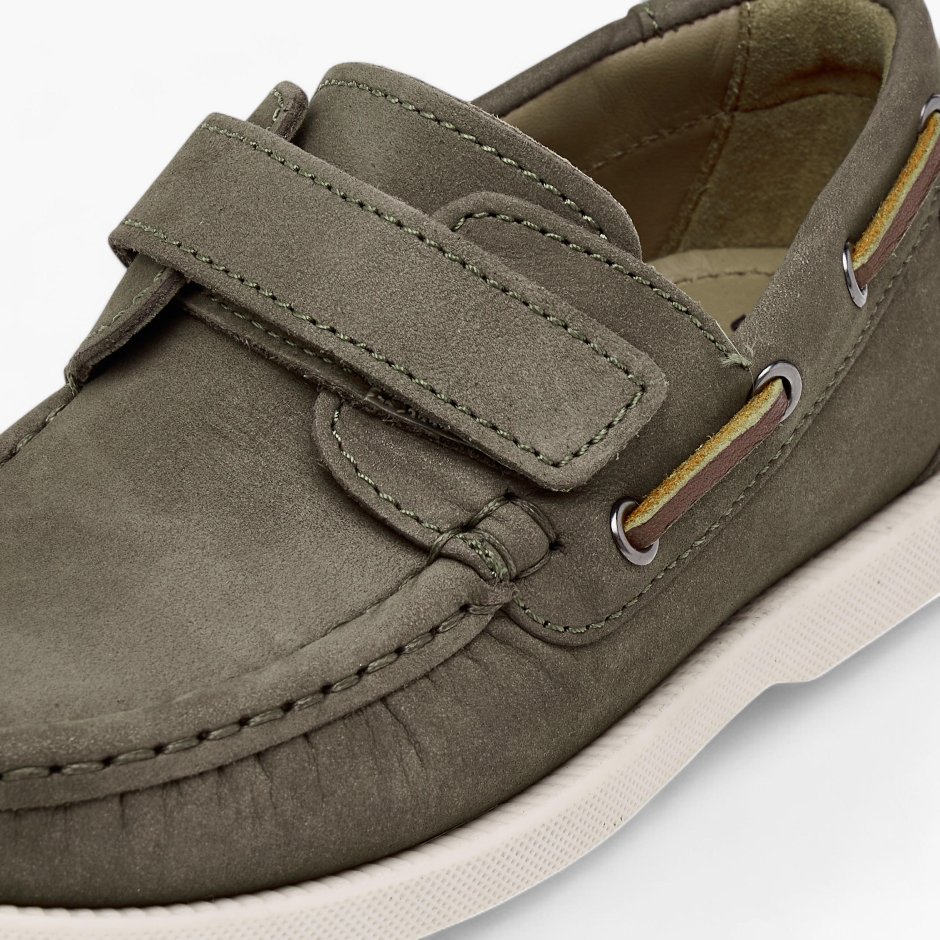 حذاء موكاسين سادة سهل الارتداء من مستر دوتشيني-boys-shoes-loafers-image-4