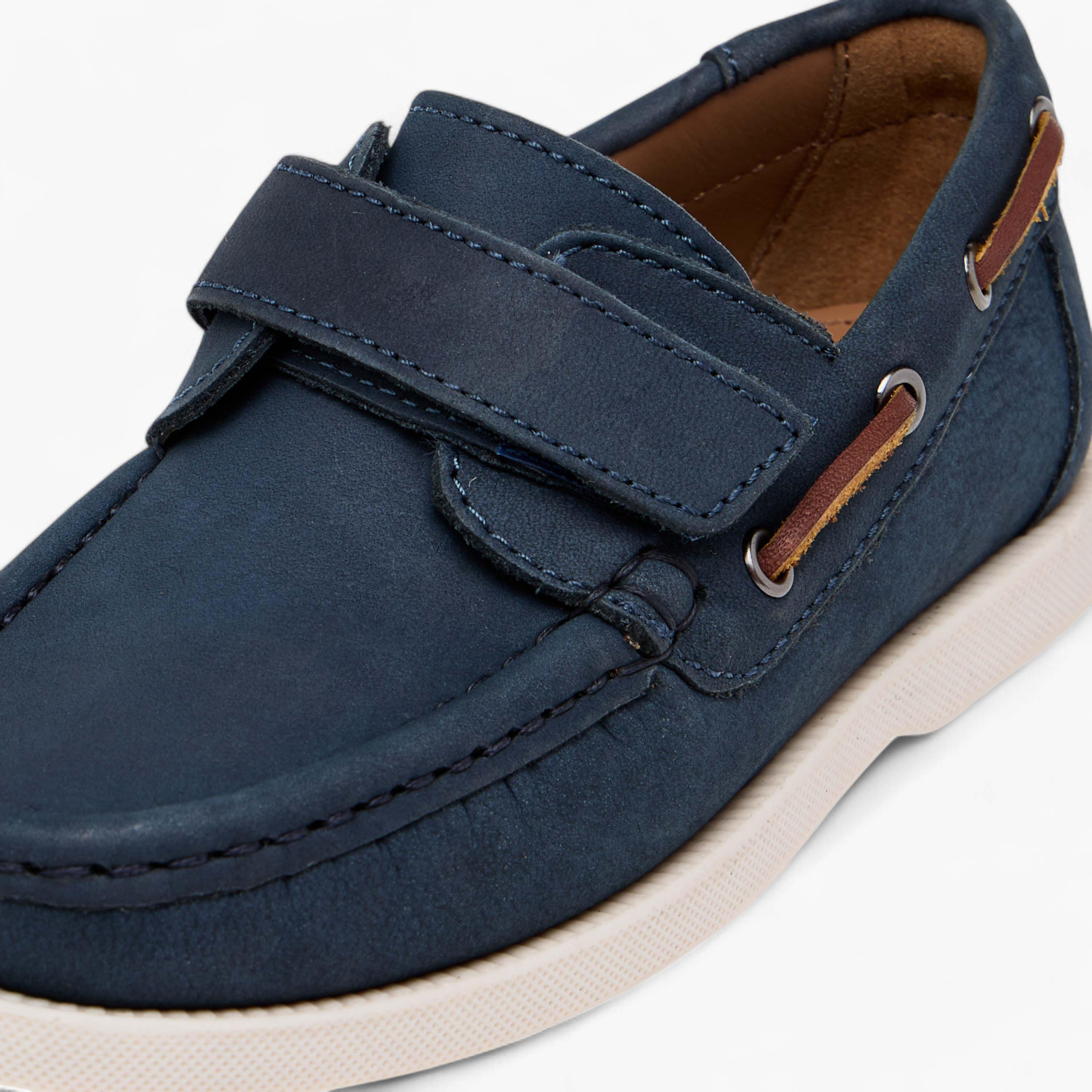 حذاء موكاسين سادة سهل الارتداء من مستر دوتشيني-boys-shoes-loafers-image-4