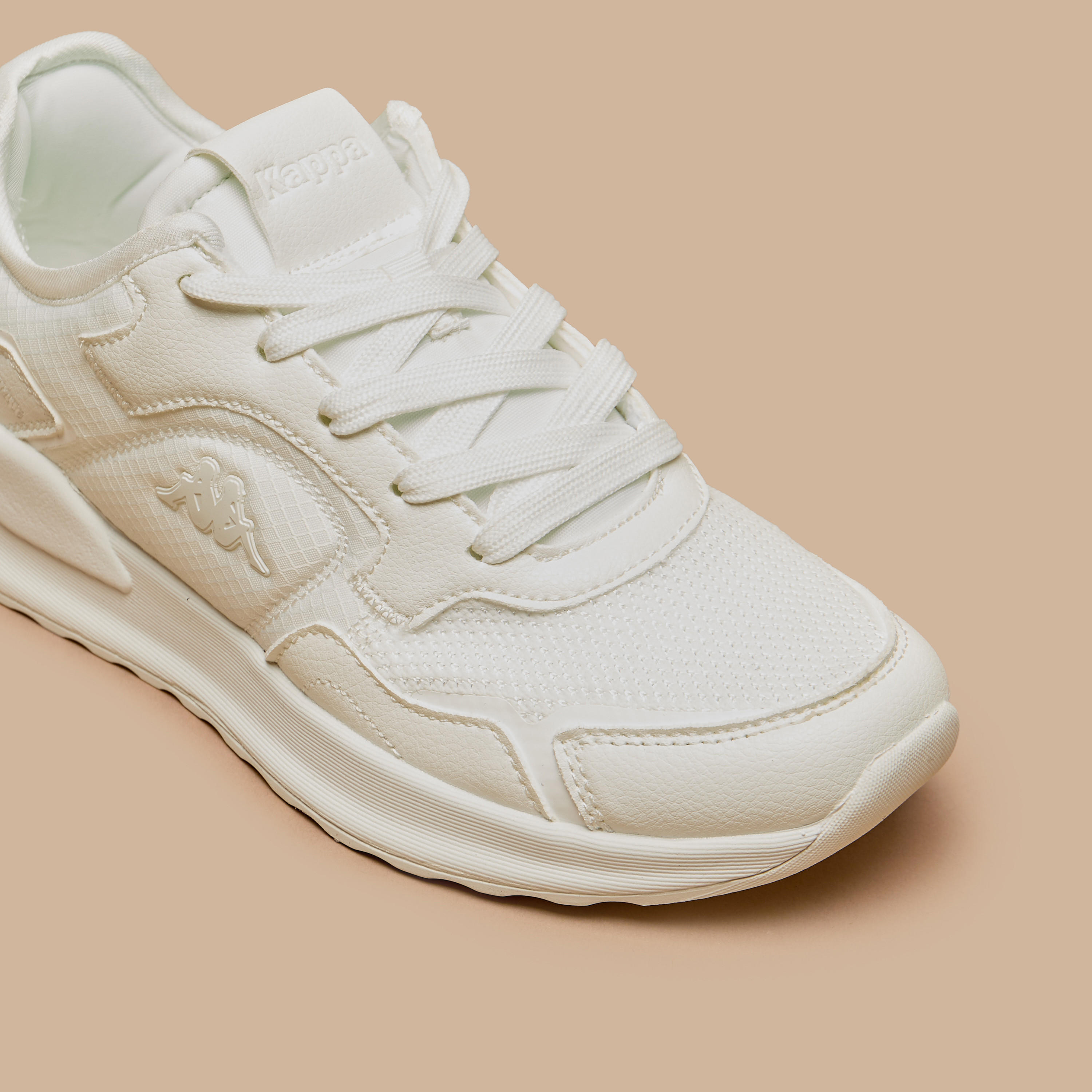 حذاء رياضي متعدد التصاميم برباط إغلاق للنساء من كانجاروز-sports-women-shoes-image-5