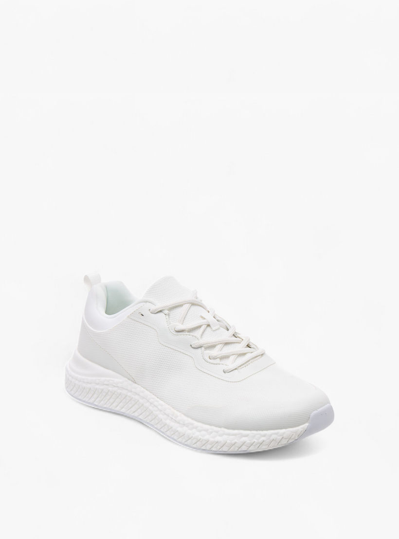 حذاء رياضي شبكي برباط إغلاق للرجال من كابا-sports-men-shoes-image-2