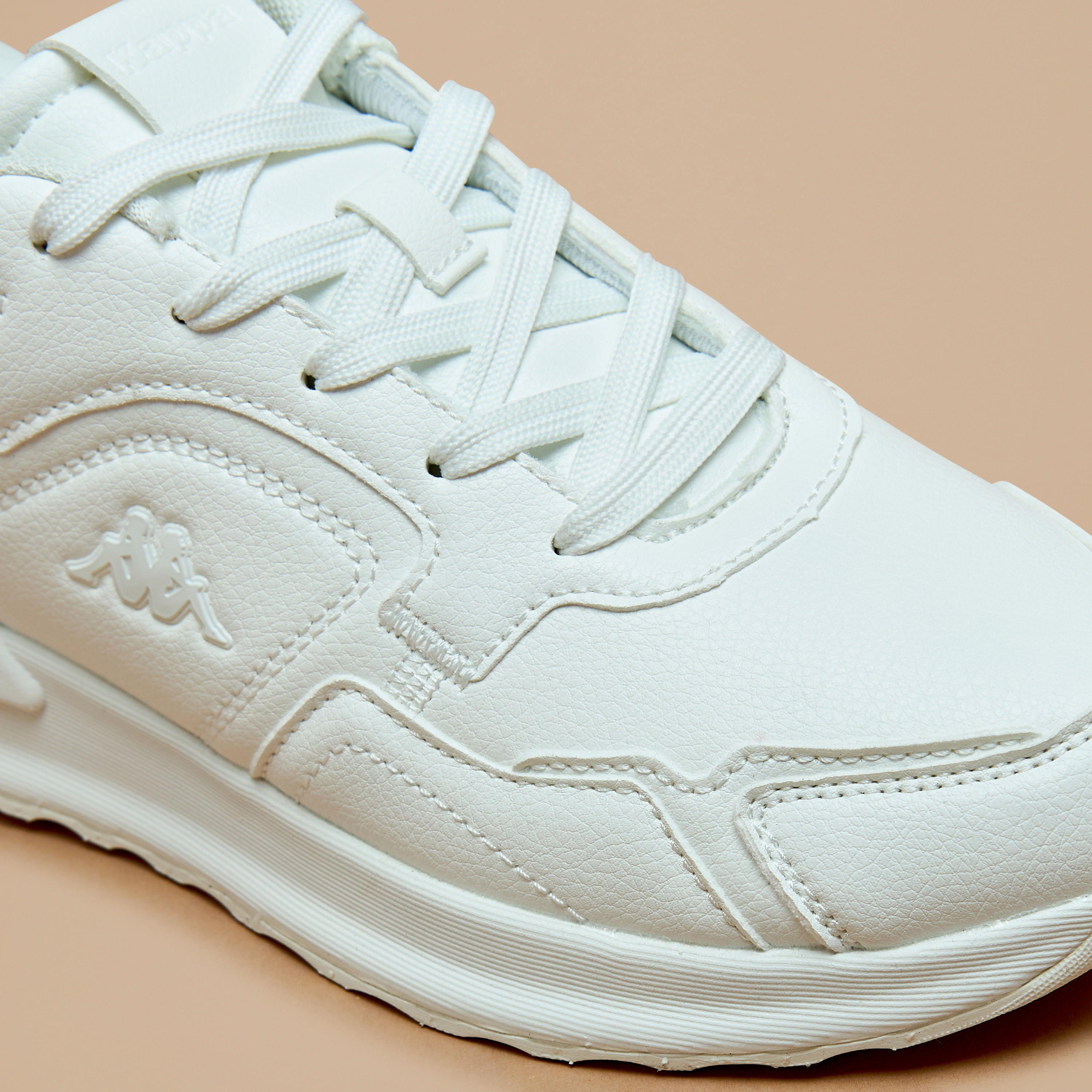 حذاء مشي لون واحد برباط إغلاق للنساء من كابا-sports-women-shoes-image-5