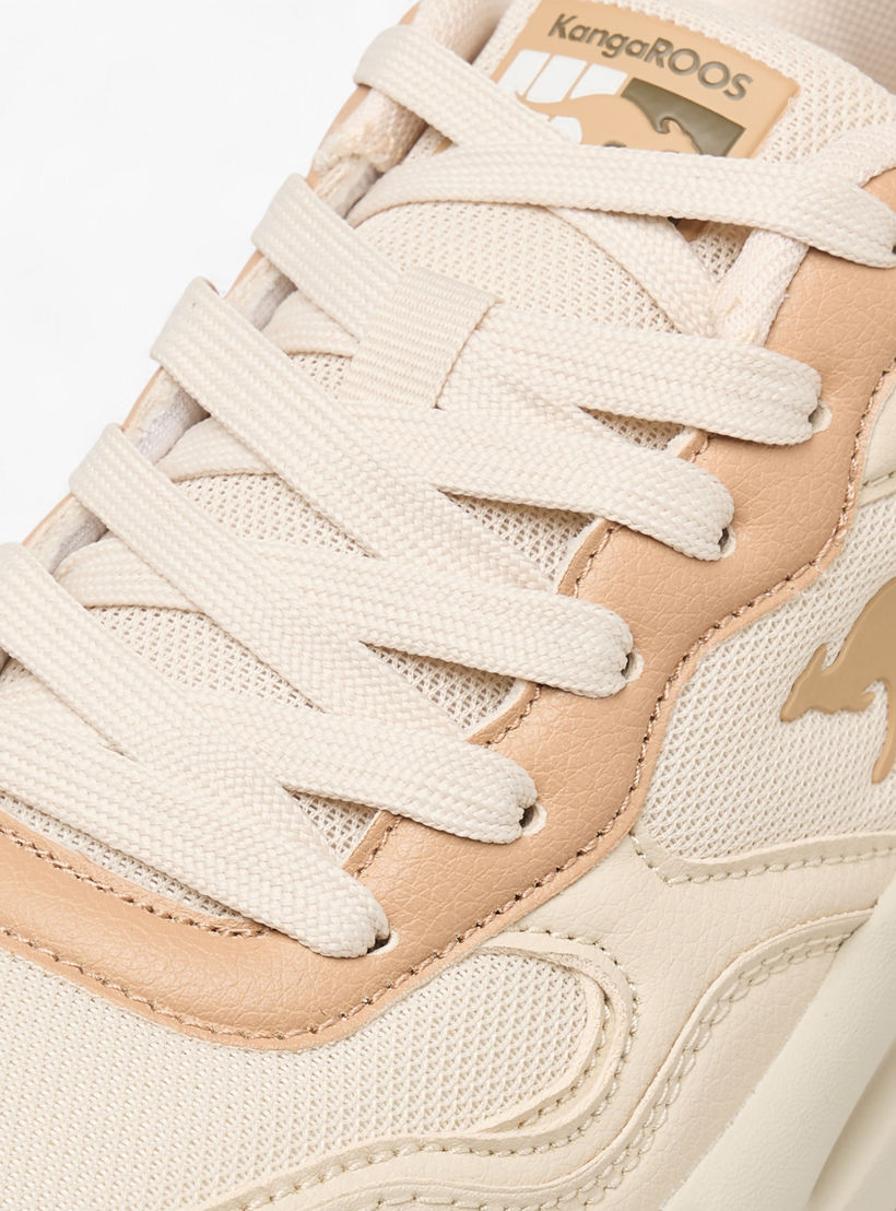 حذاء رياضي بألواح ورباط للنساء من كانجاروز-women-shoes-sports-image-5