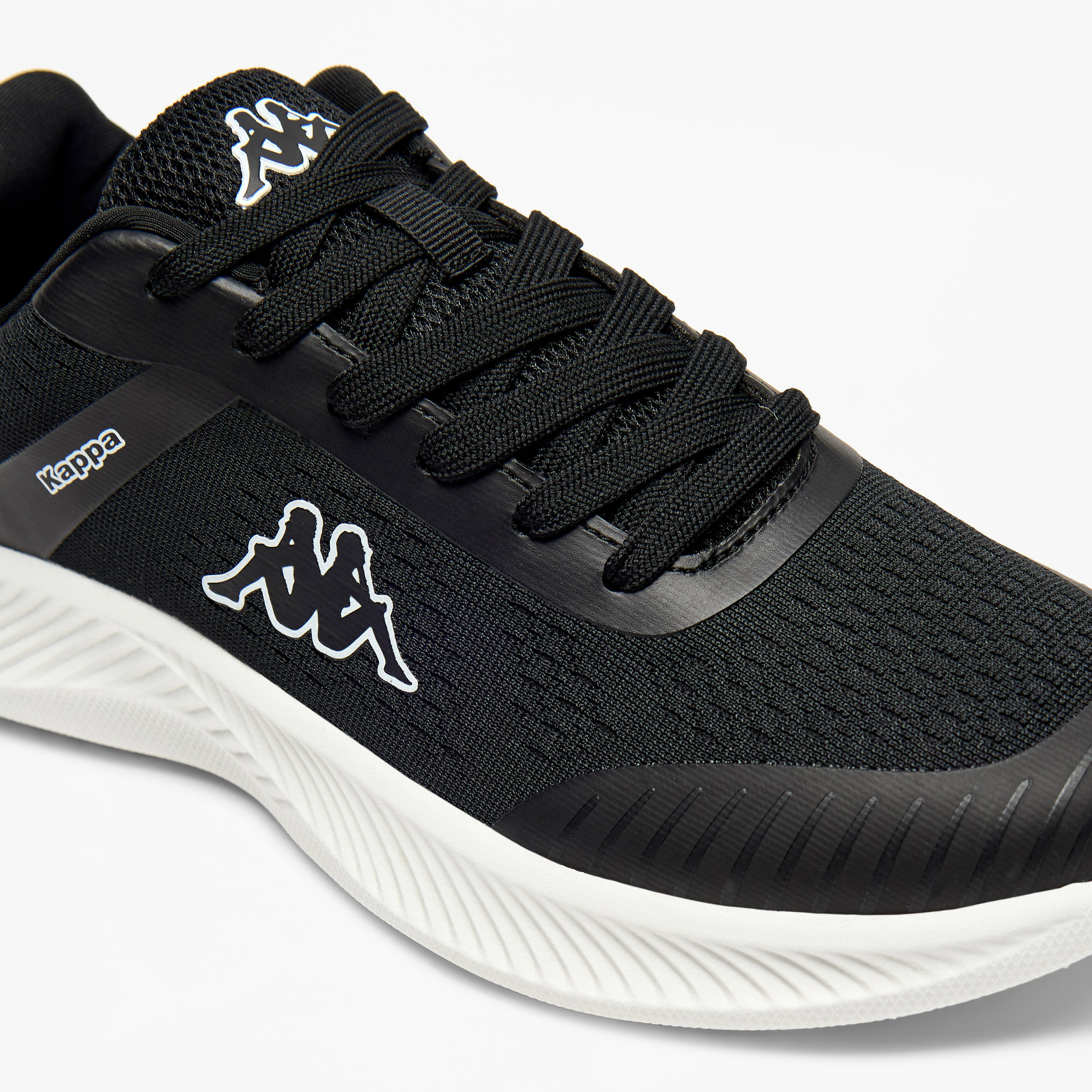 حذاء رياضي بارز الملمس برباط إغلاق للنساء من كابا-sports-women-shoes-image-5