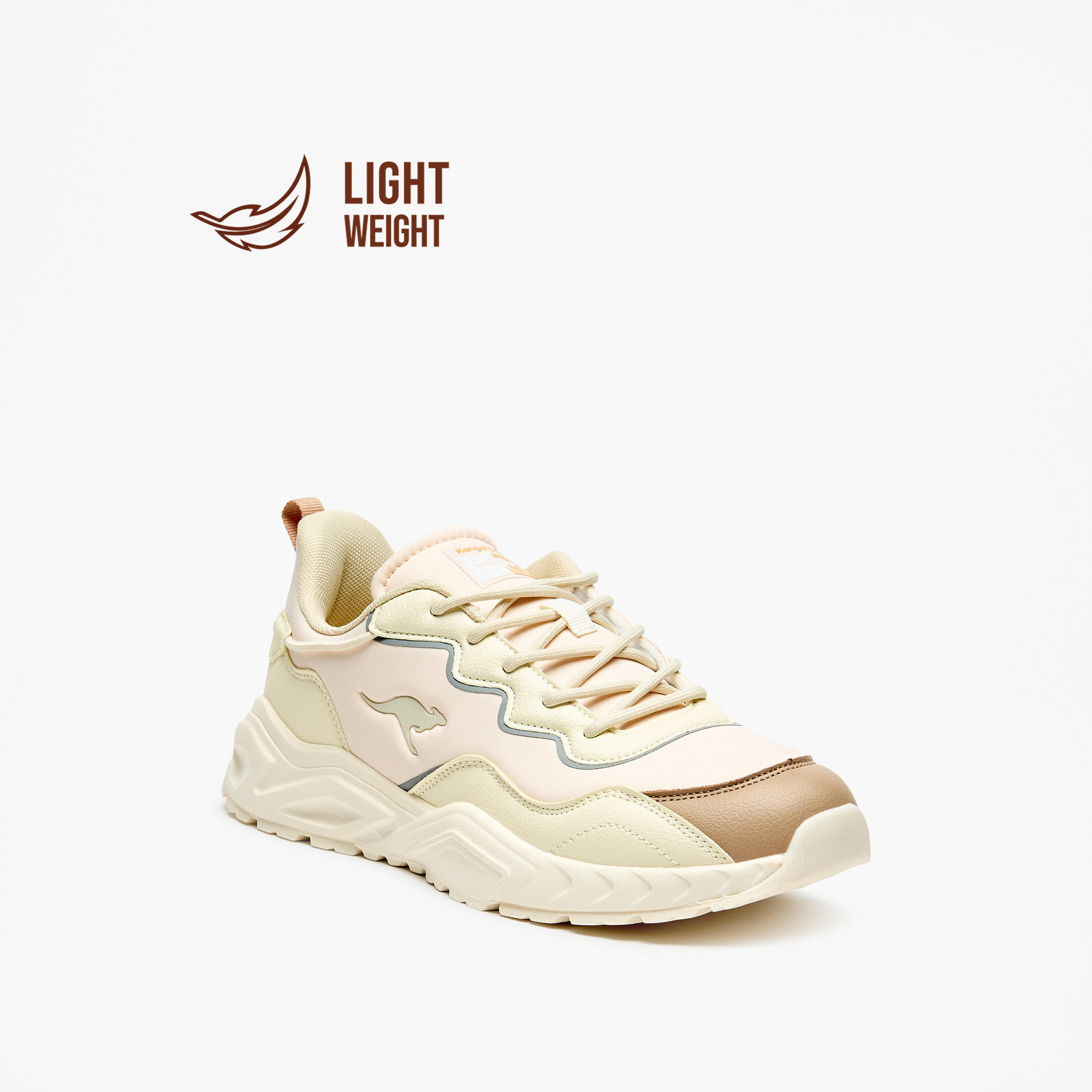 حذاء رياضي برباط إغلاق وقوالب ملونة للنساء من كانجاروز-sports-women-shoes-image-1