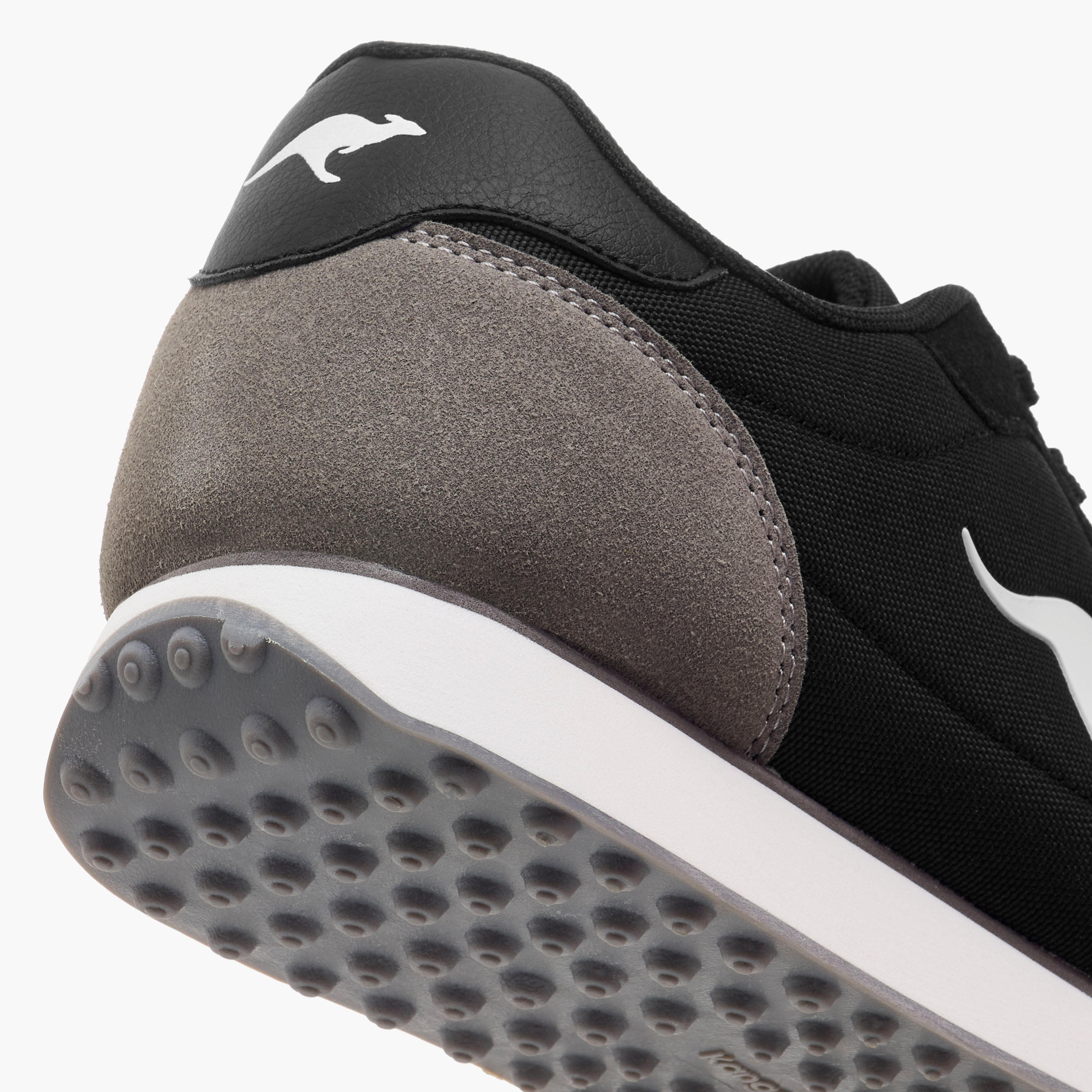 حذاء سنيكرز برباط إغلاق للرجال من كانغاروز-men-shoes-sneakers-image-6