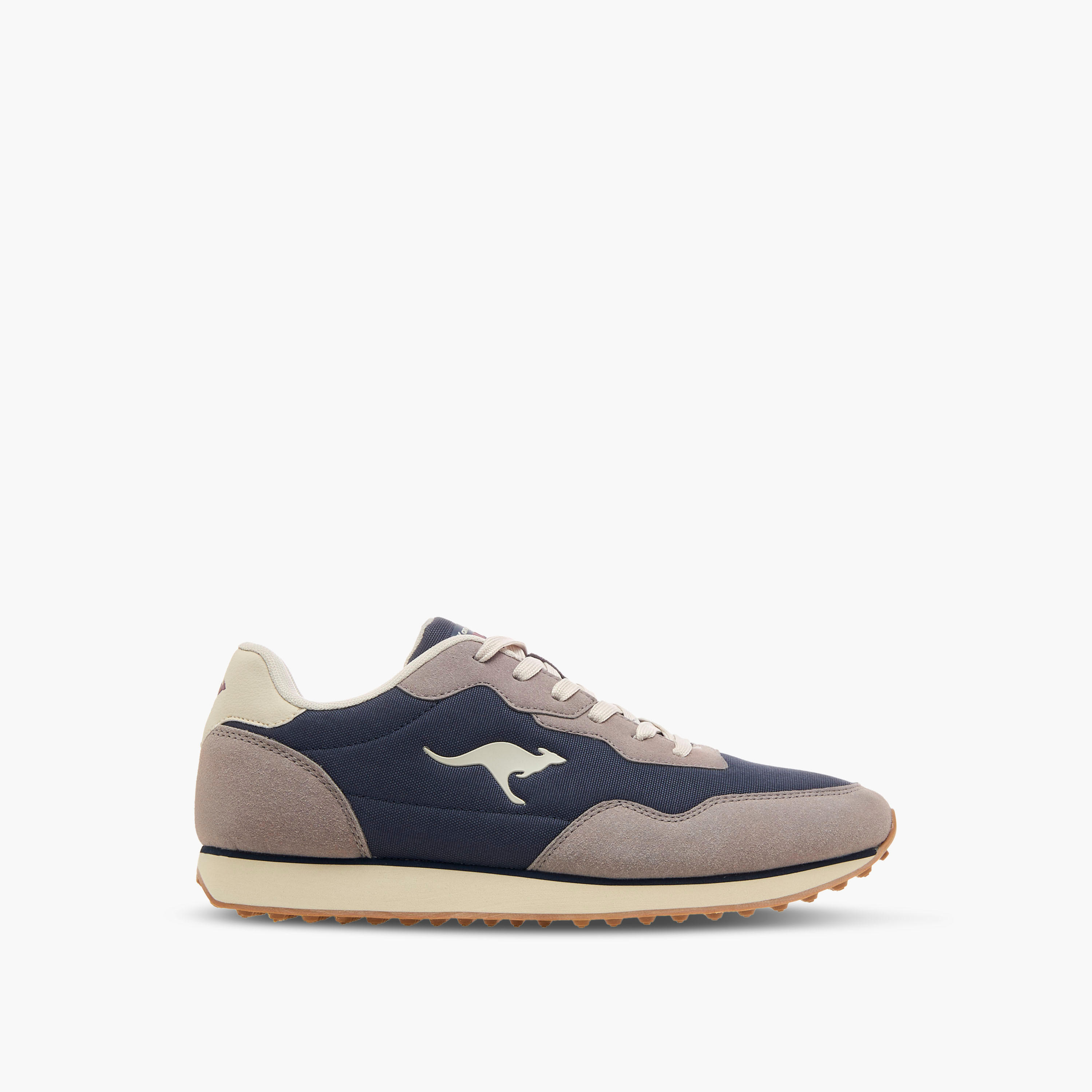 حذاء سنيكرز برباط وألواح للرجال من كانجاروز-men-shoes-sneakers-image-4
