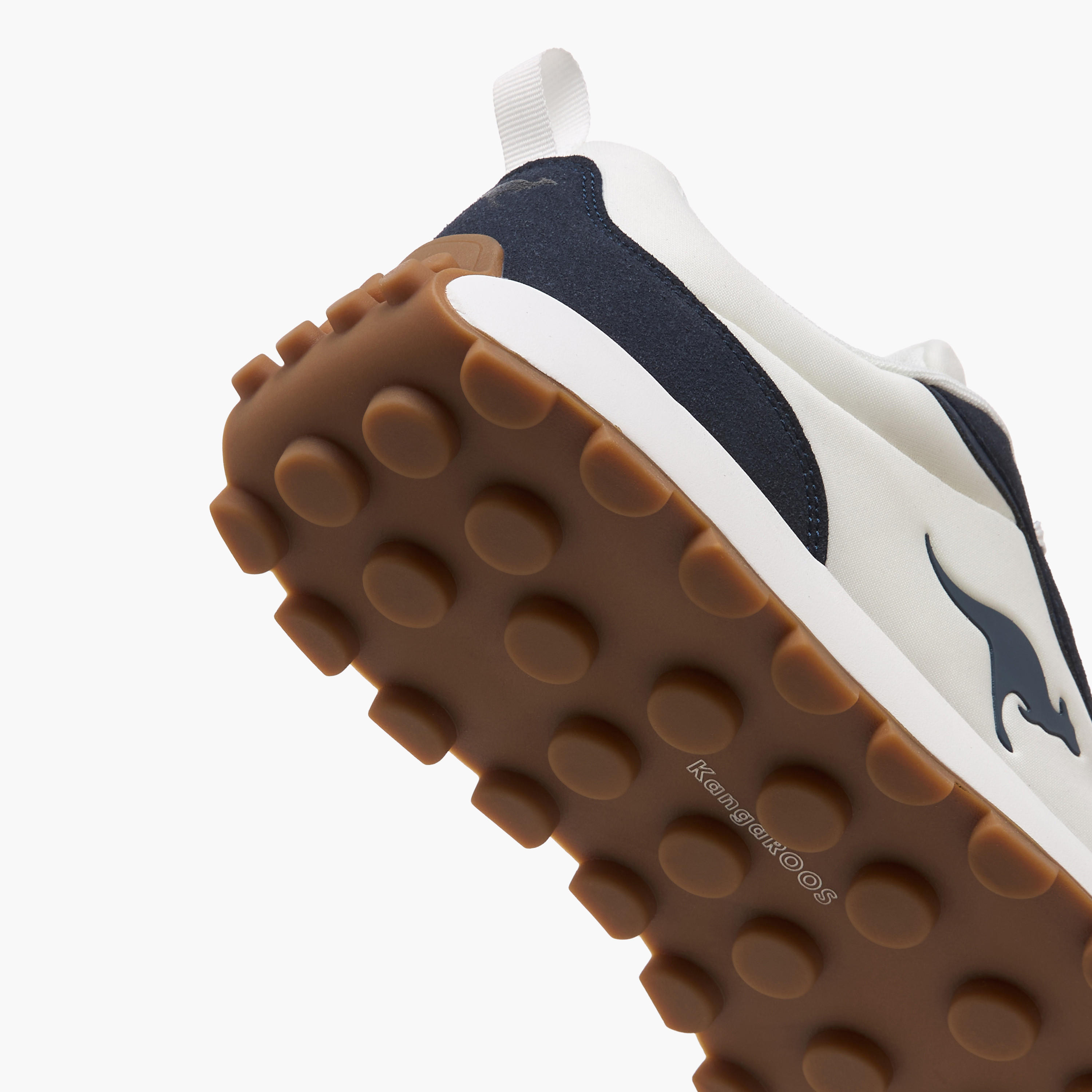 حذاء سنيكرز برباط إغلاق للرجال من كانجاروز-men-shoes-sneakers-image-5