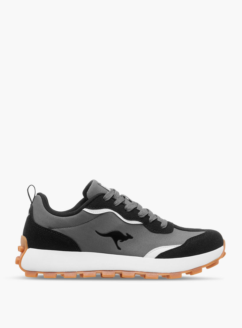 حذاء رياضي بألواح ورباط إغلاق للنساء من كانجاروز-women-shoes-sports-image-3