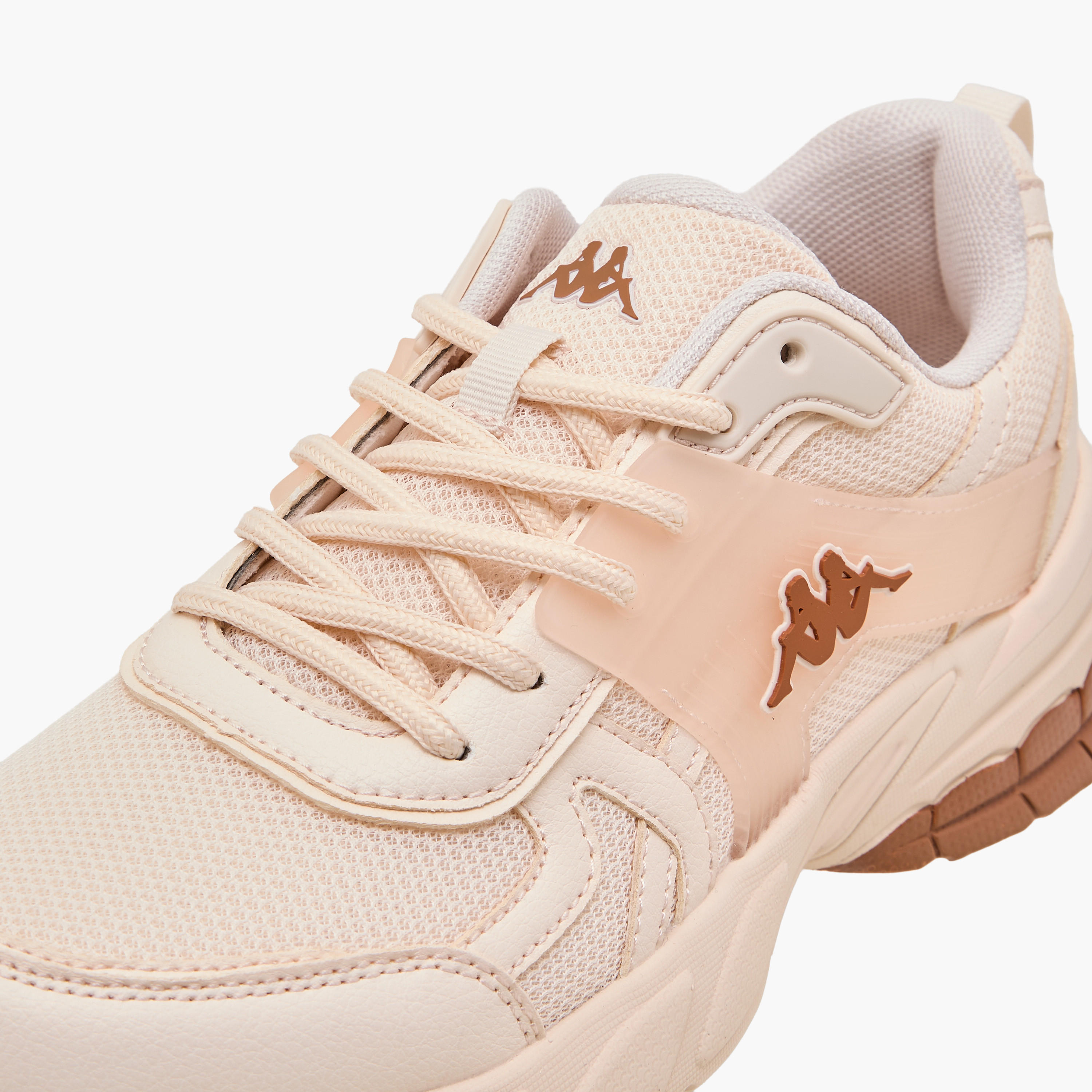 حذاء رياضي برباط إغلاق للنساء من كابا-women-shoes-sports-image-4