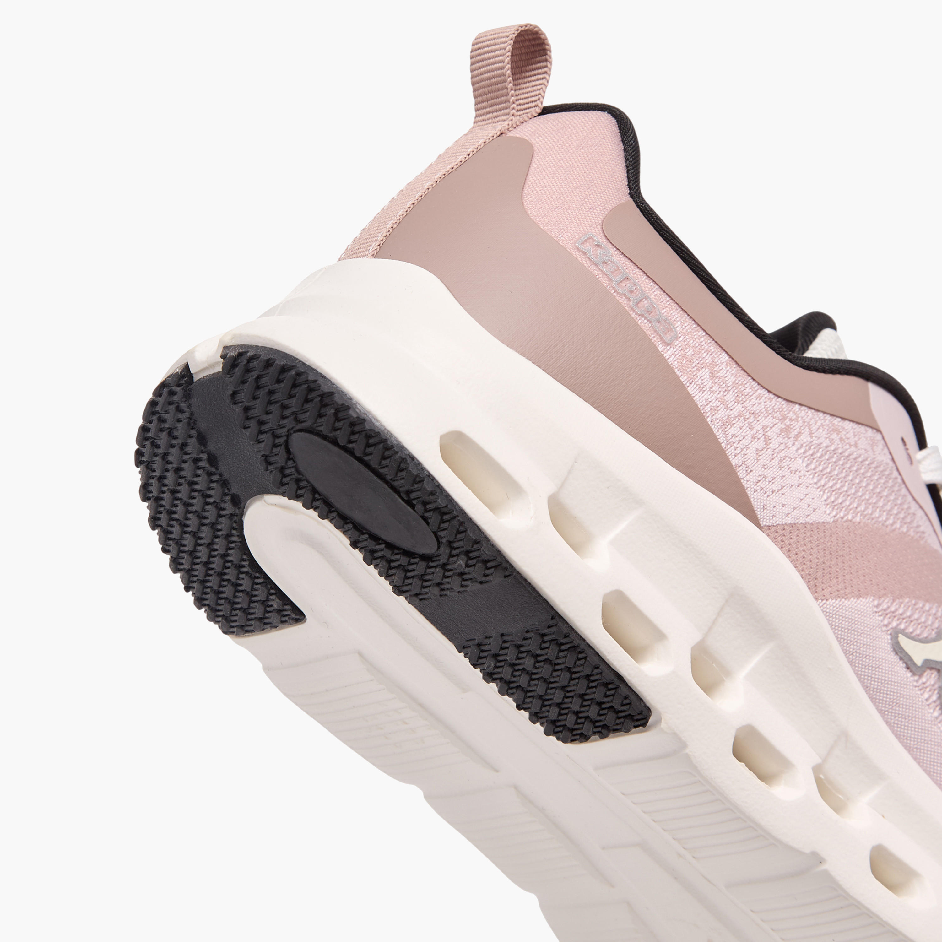 حذاء رياضي نسائي برباط وتصميم عصري من كابا-sports-women-shoes-image-8