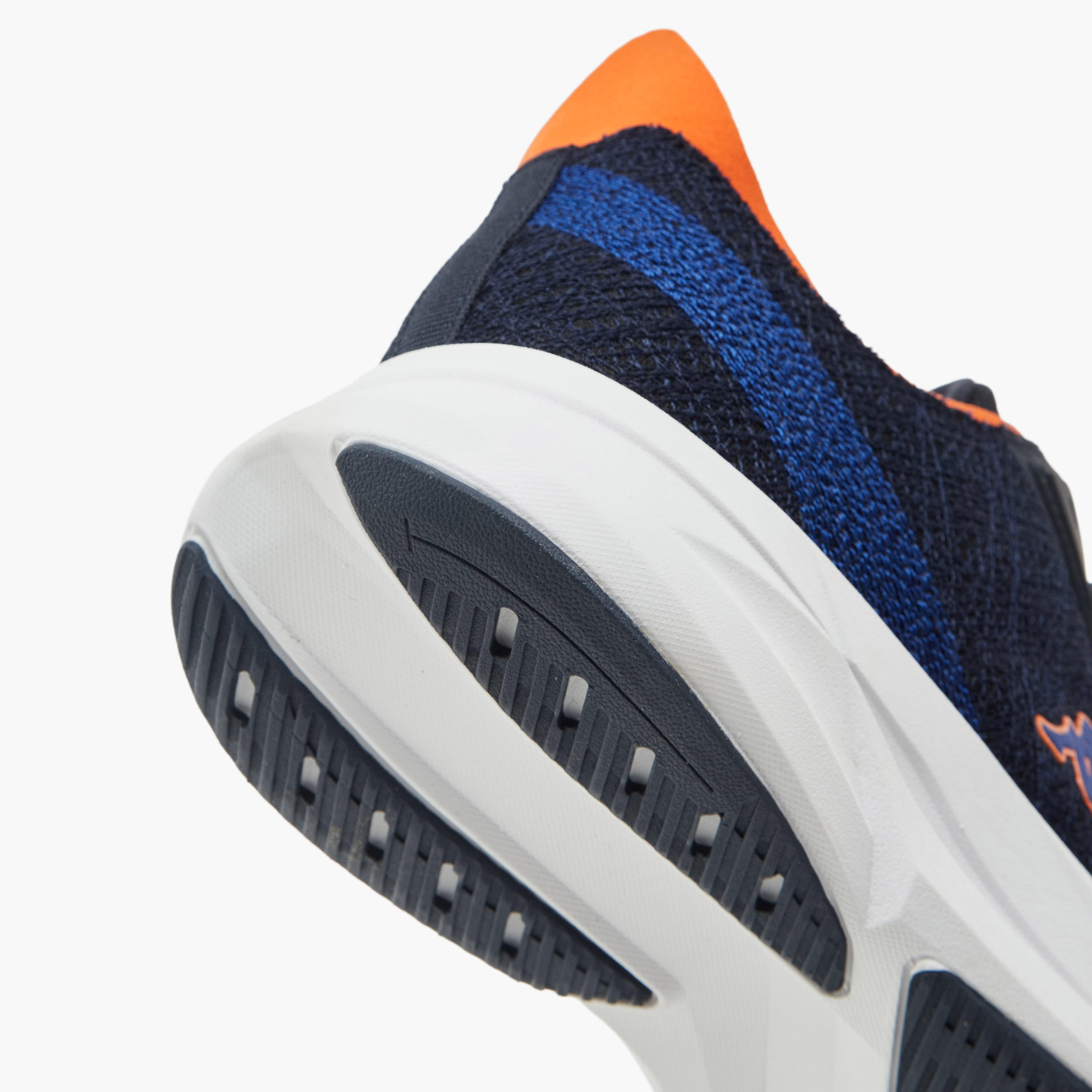 حذاء رياضي برباط للرجال من كابا-men-shoes-sports-image-5