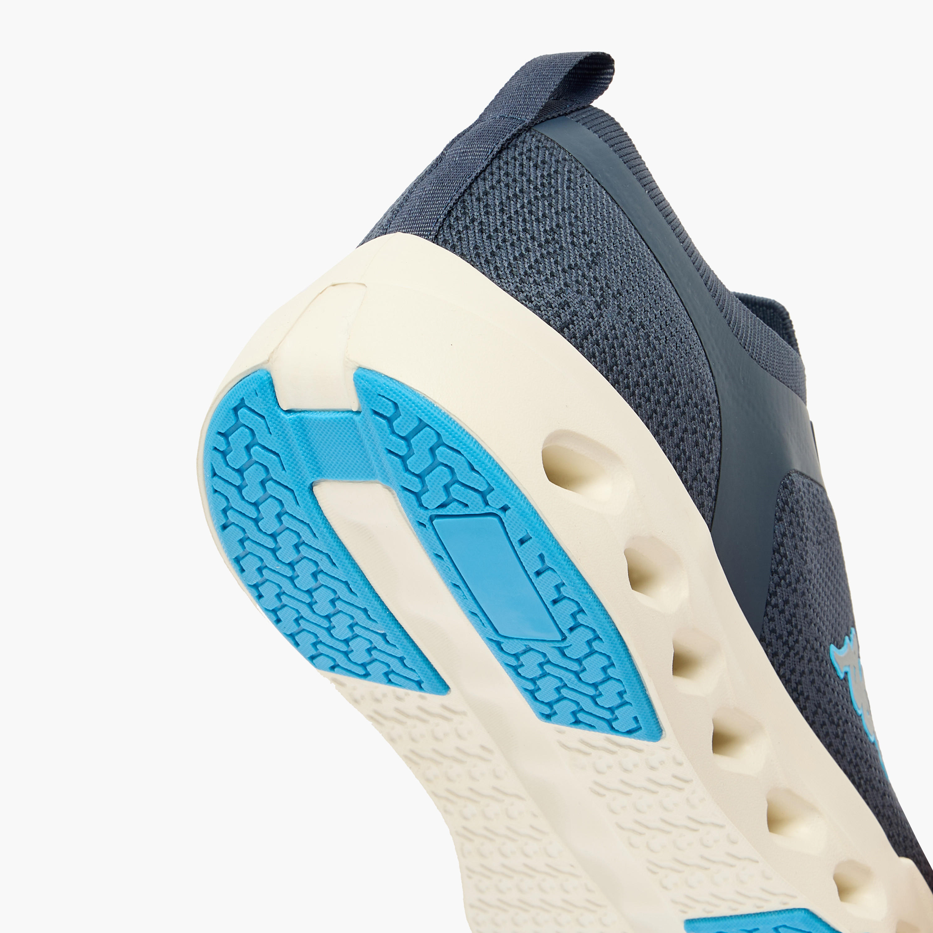 Kappa Men Kloude Slip-On Sports Shoes-sports-men-shoes-image-8
