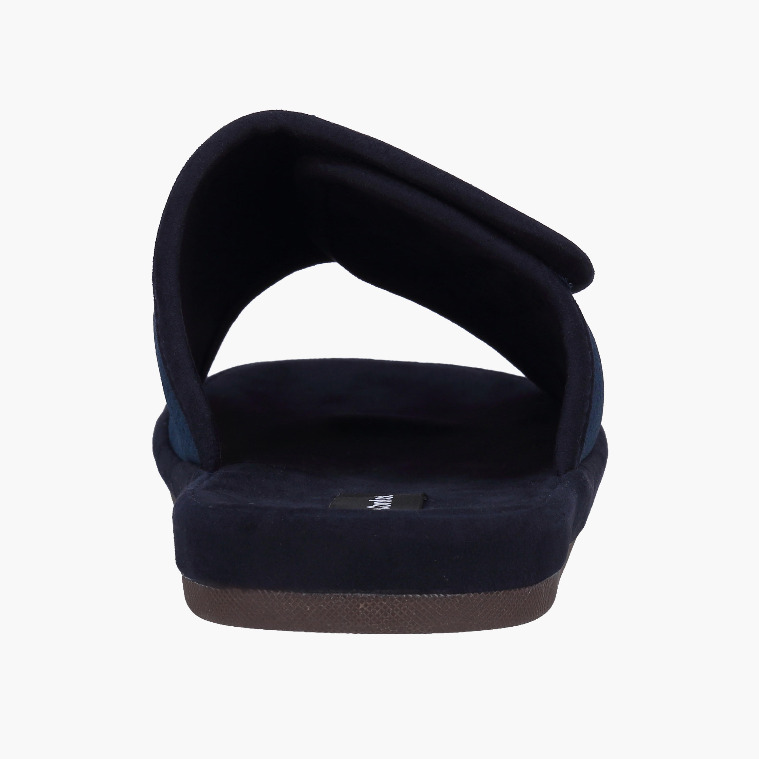Le Confort Men Textured Bedroom Slides-men-shoes-flipflopsandslides-image-4