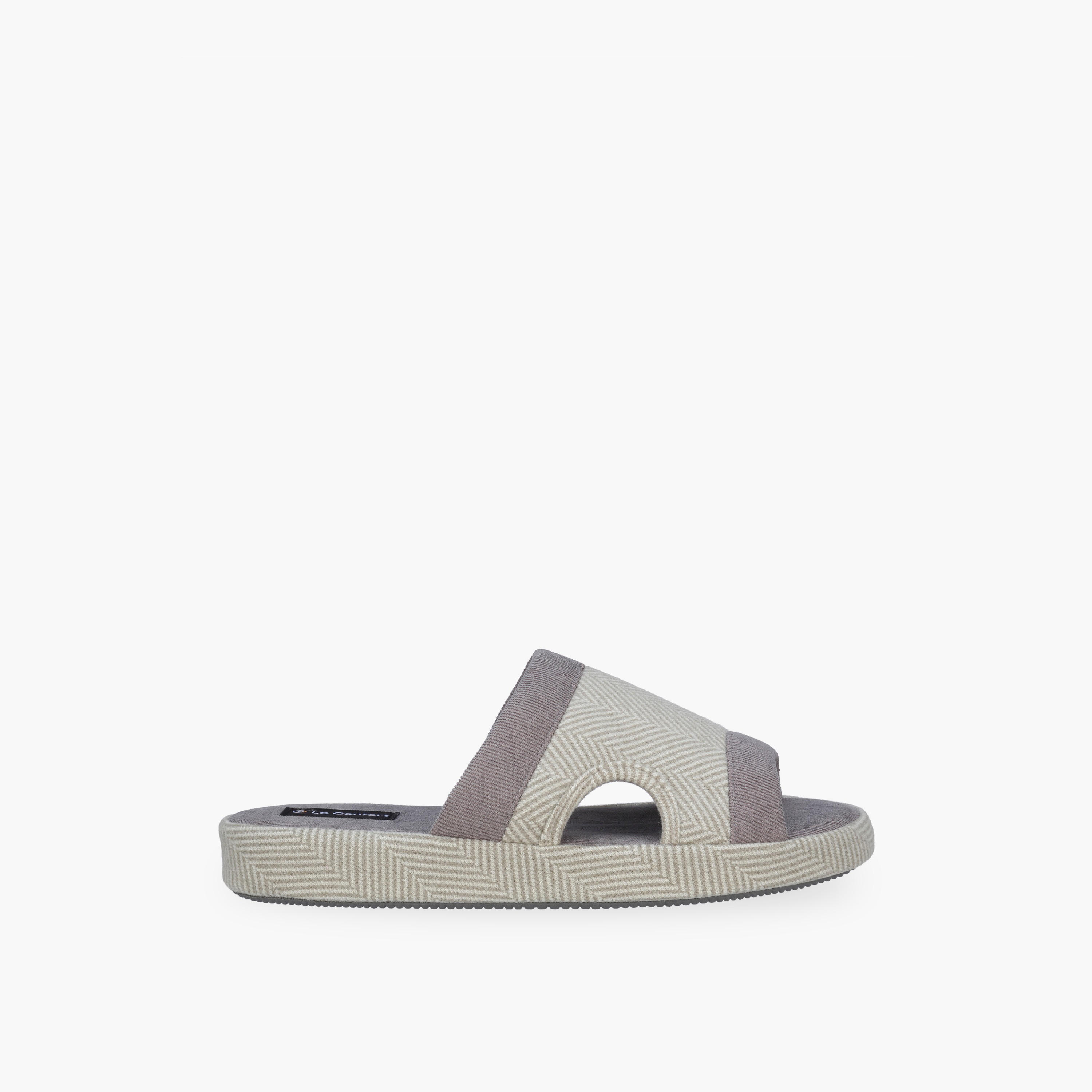 شبشب غرفة نوم بارز الملمس للرجال من لو كونفورت-men-shoes-flipflopsandslides-image-2