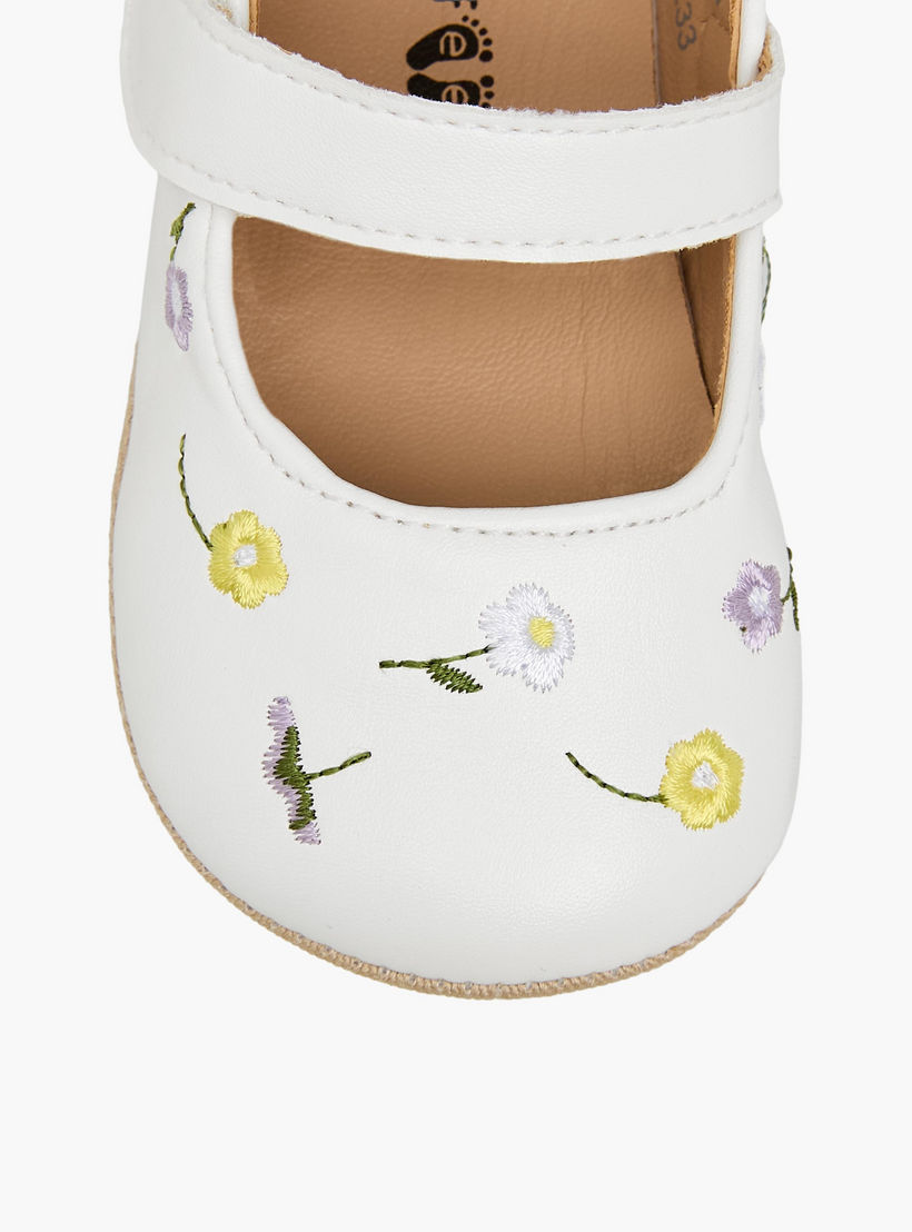 Barefeet Booties with Hook & Loop Closure, Floral Embroidered-baby-girls-shoes-booties-image-4