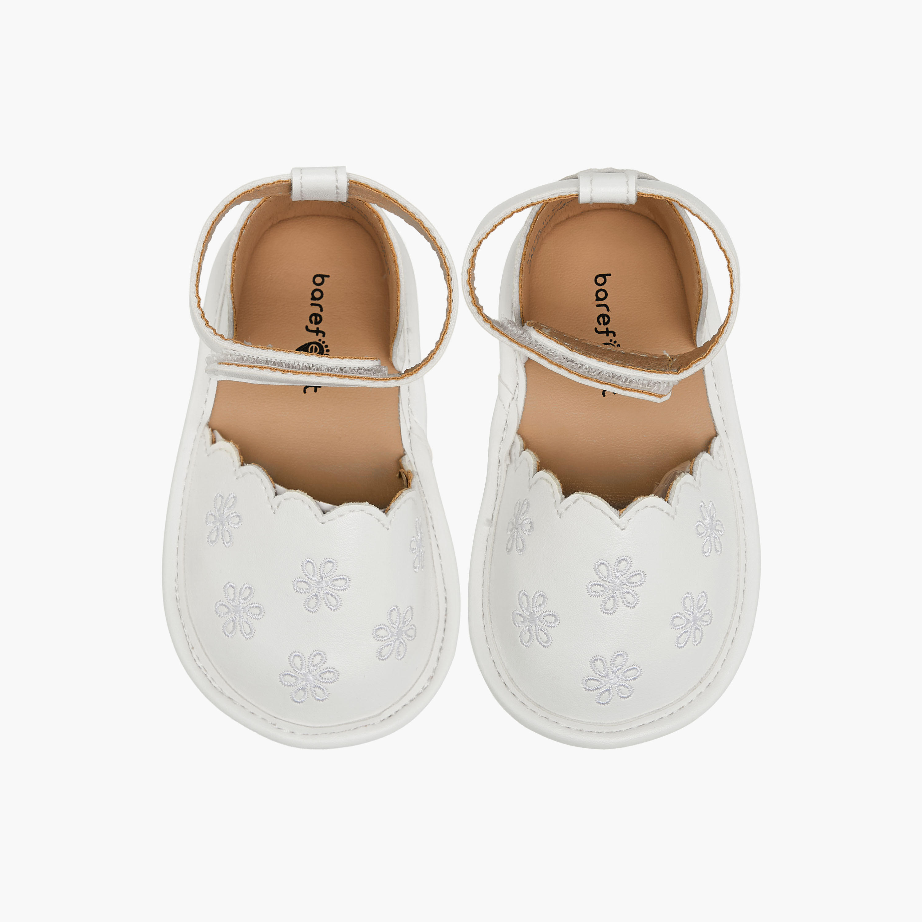 حذاء بشريط إغلاق لاصق وتطريز زهور من بيرفيت-baby-girls-shoes-booties-image-1