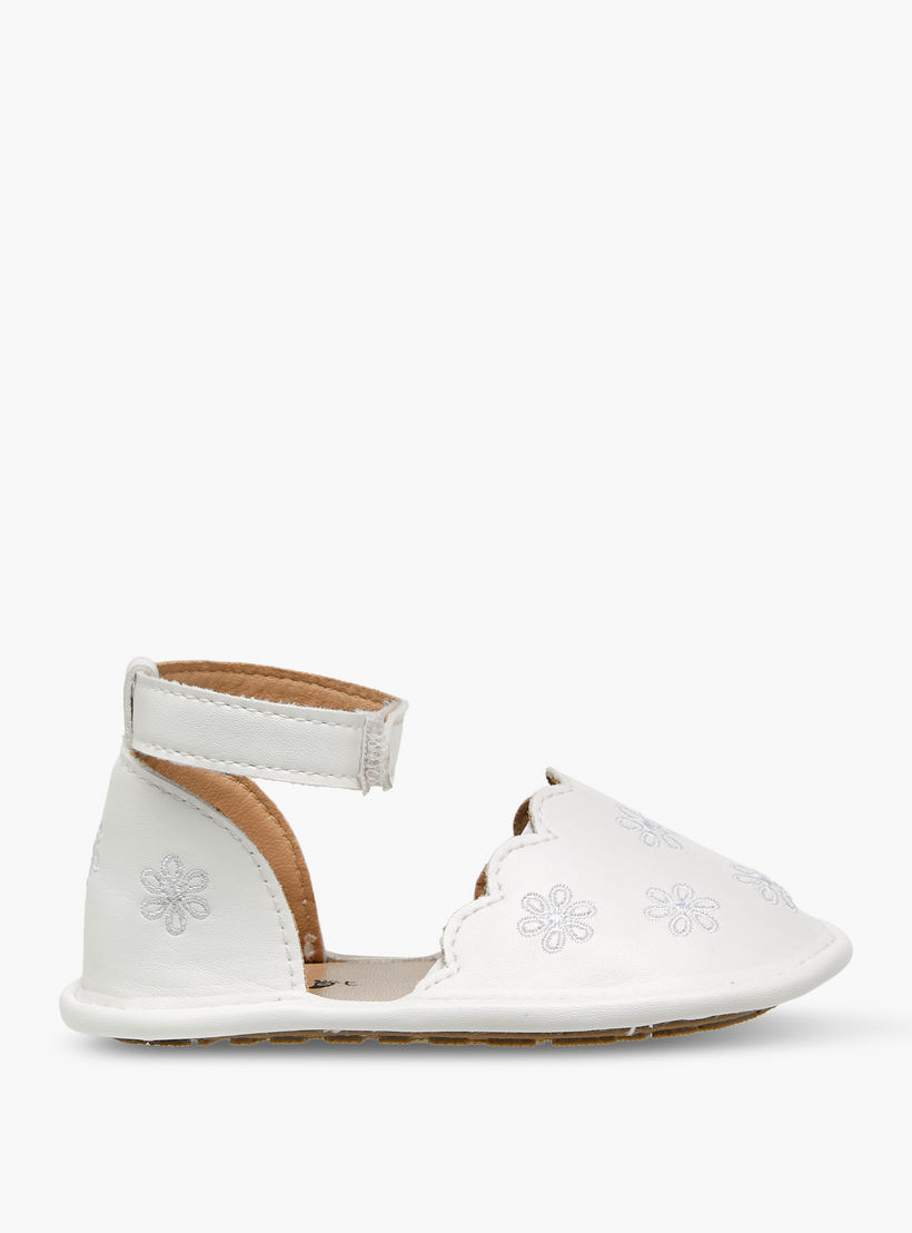 حذاء بشريط إغلاق لاصق وتطريز زهور من بيرفيت-baby-girls-shoes-booties-image-2