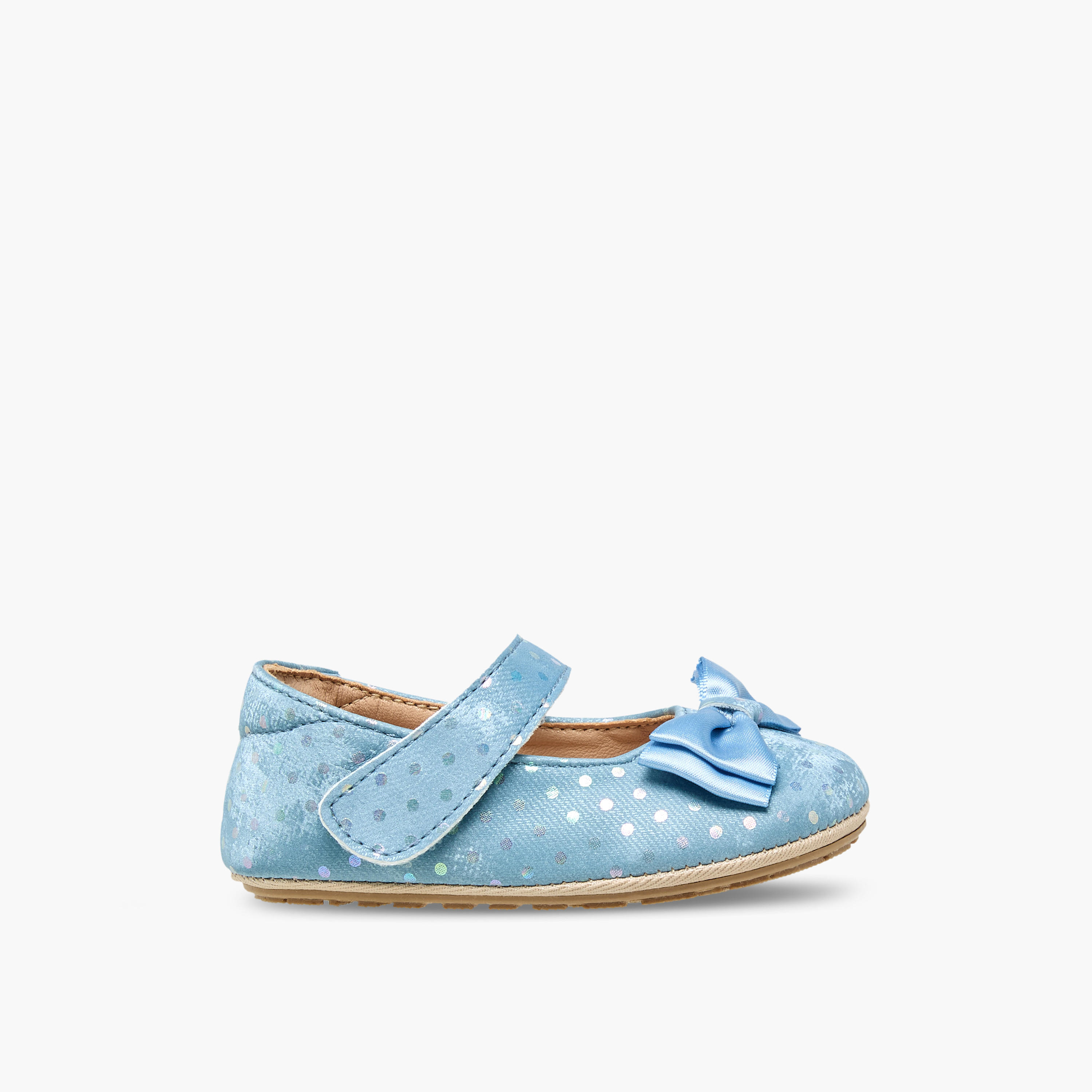 حذاء خفيف بشريط إغلاق لاصق من بيرفيت-baby-girls-shoes-booties-image-3