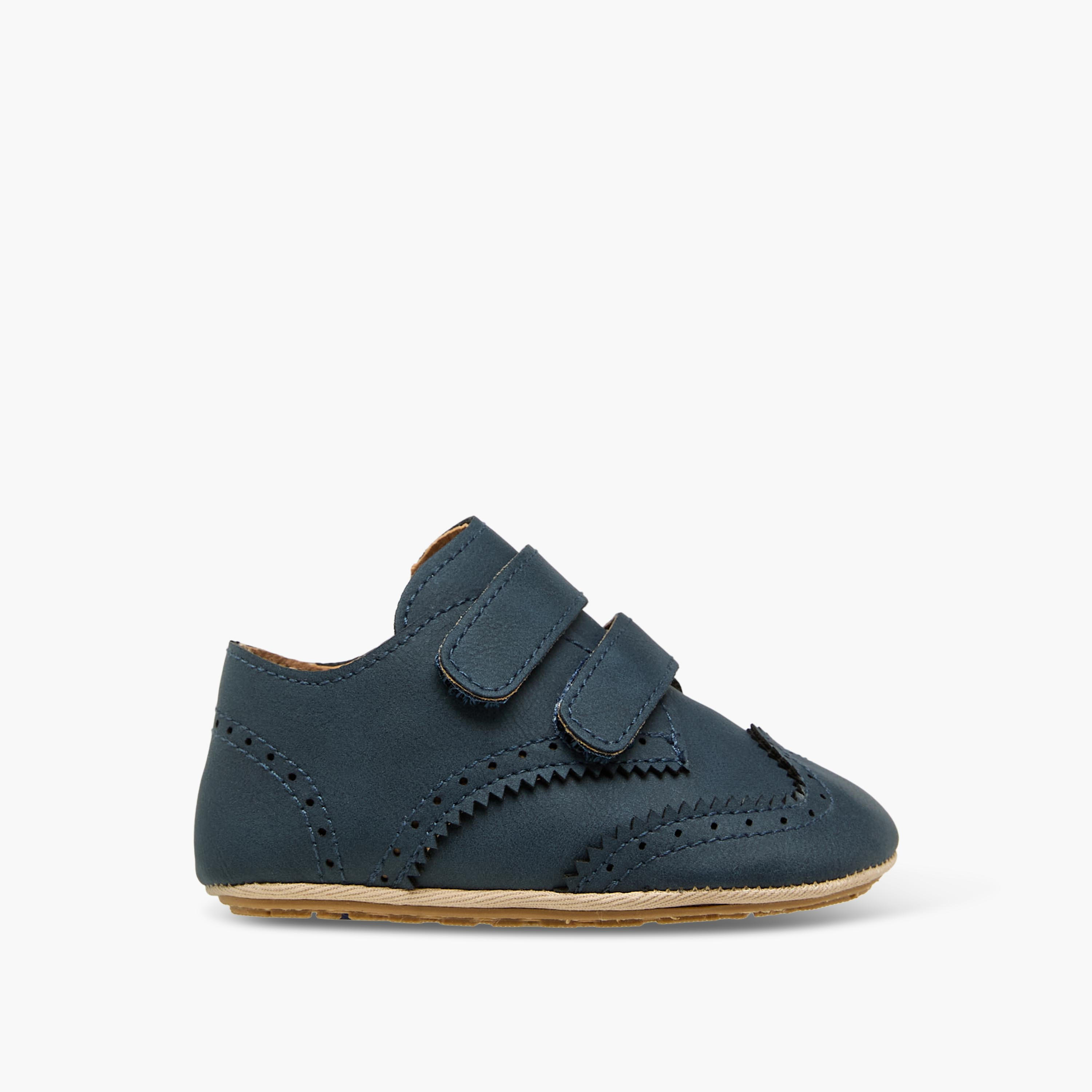 بوت بشريط إغلاق لاصق من بيرفيت-baby-boys-shoes-booties-image-3