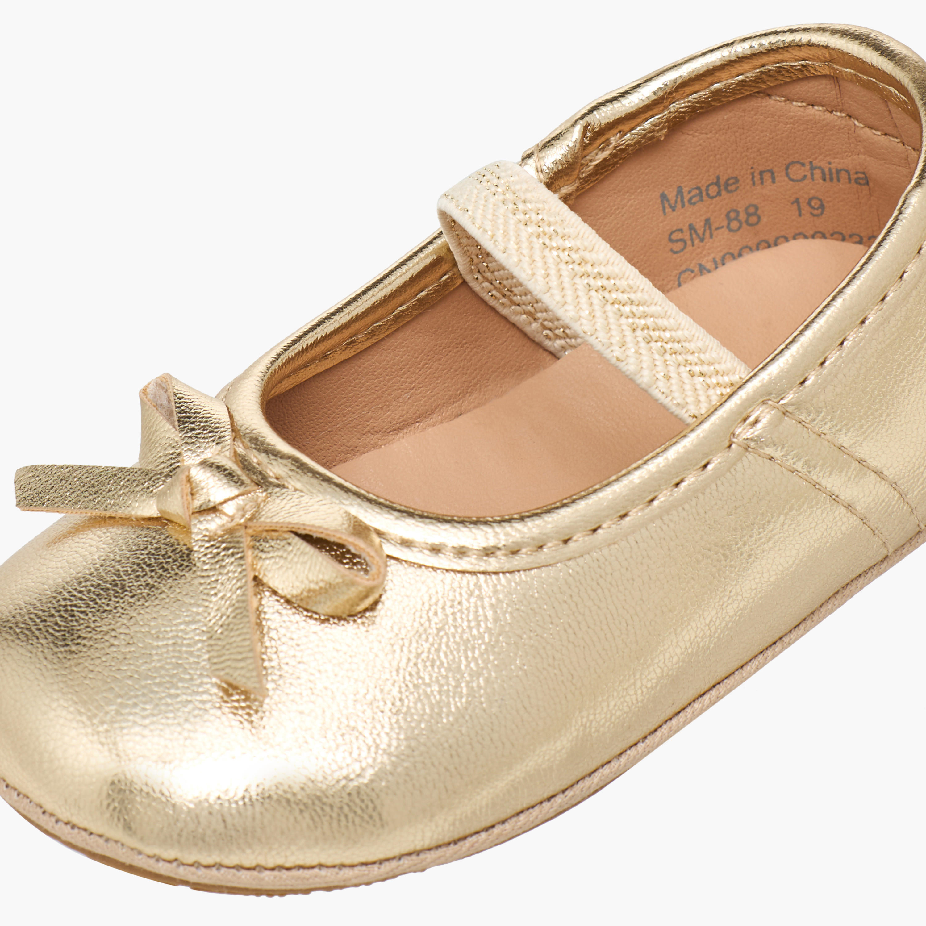حذاء ماري جين بحزام مطاطي من بيرفيت-baby-girls-shoes-closedshoes-image-4