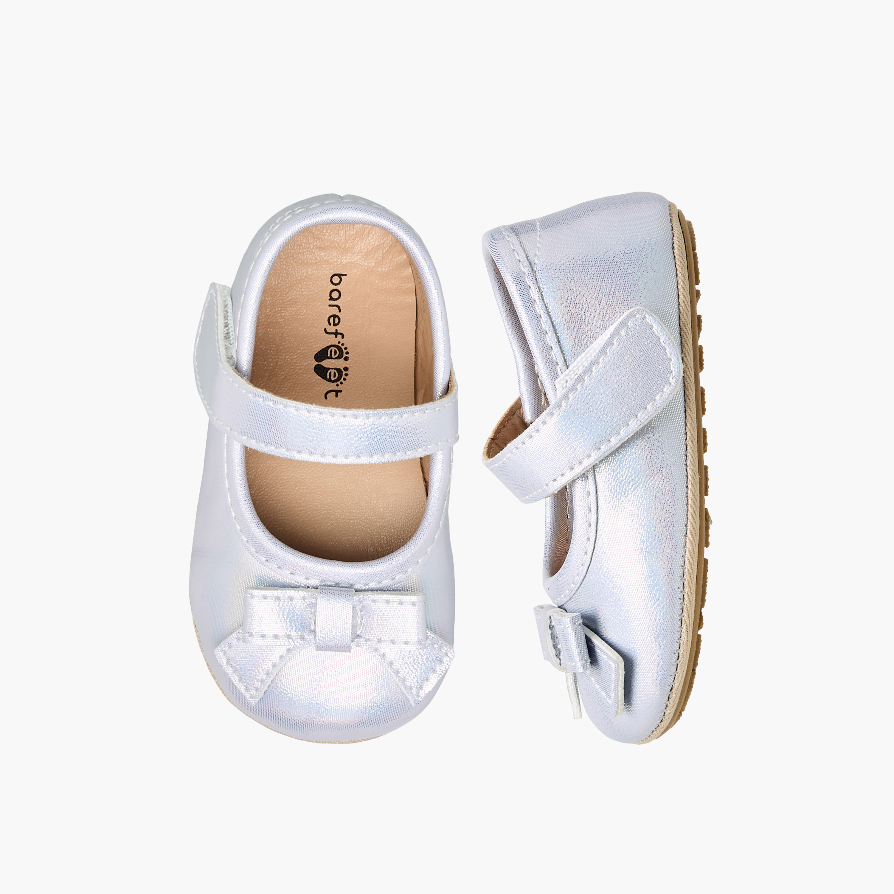 بوت بشريط إغلاق لاصق من بيرفيت-baby-girls-shoes-booties-image-1