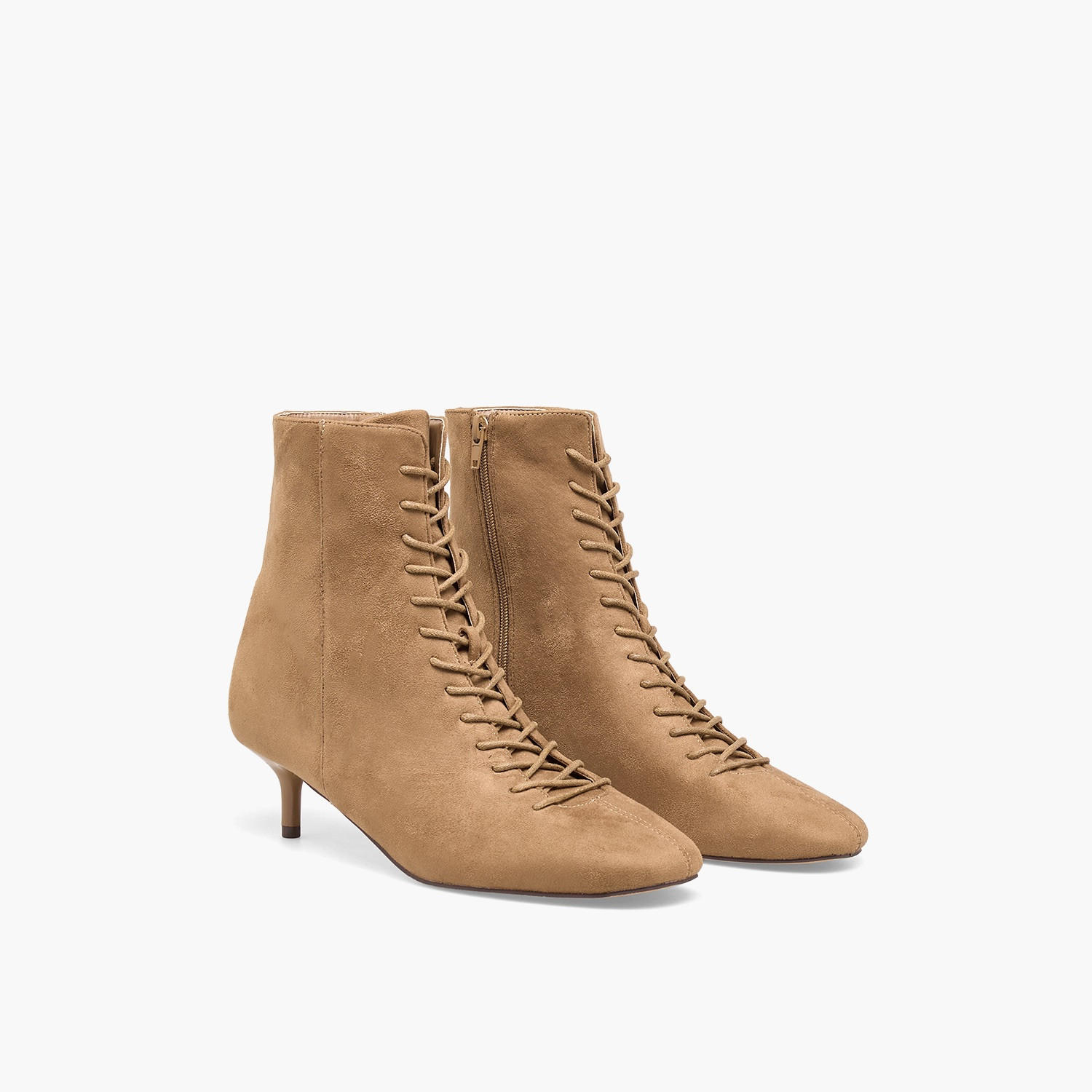 بوت بطول الكاحل وكعب صغير ورباط إغلاق للنساء من سيليست-women-shoes-boots-image-1