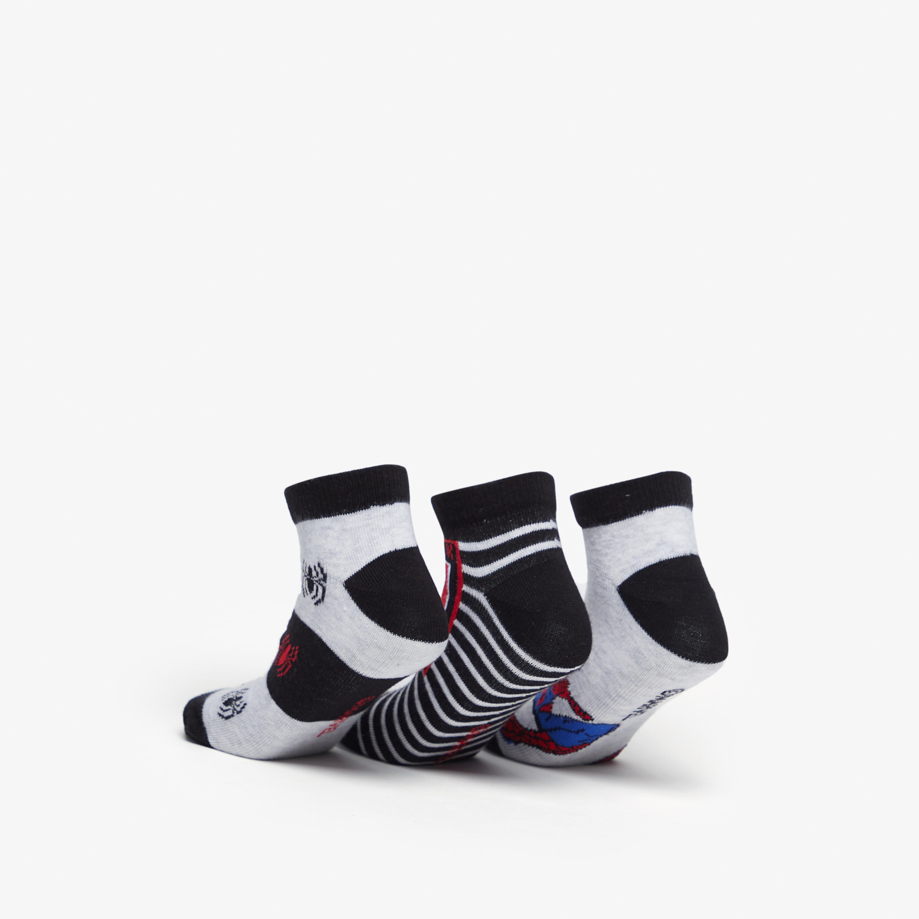 جوارب قصيرة بتصميم سبايدرمان بارز الملمس - طقم من 3 أزواج-boys-accessories-socks-image-2