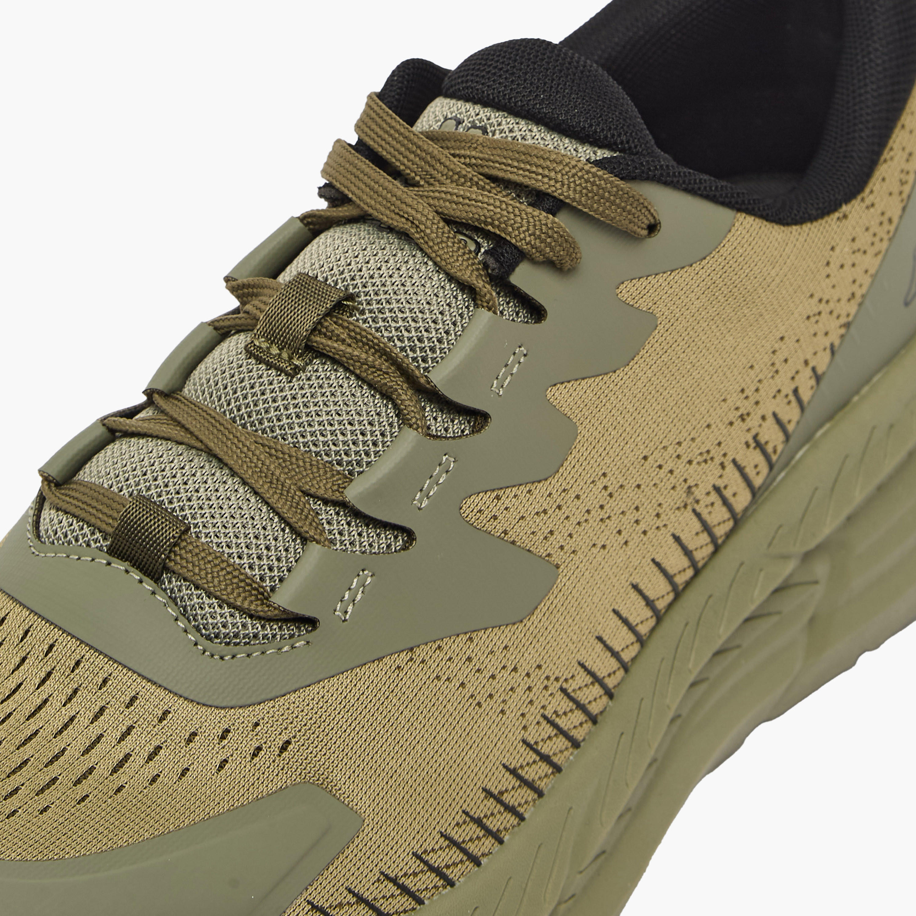 حذاء رياضي برباط إغلاق للرجال من كابا-sports-men-shoes-image-7