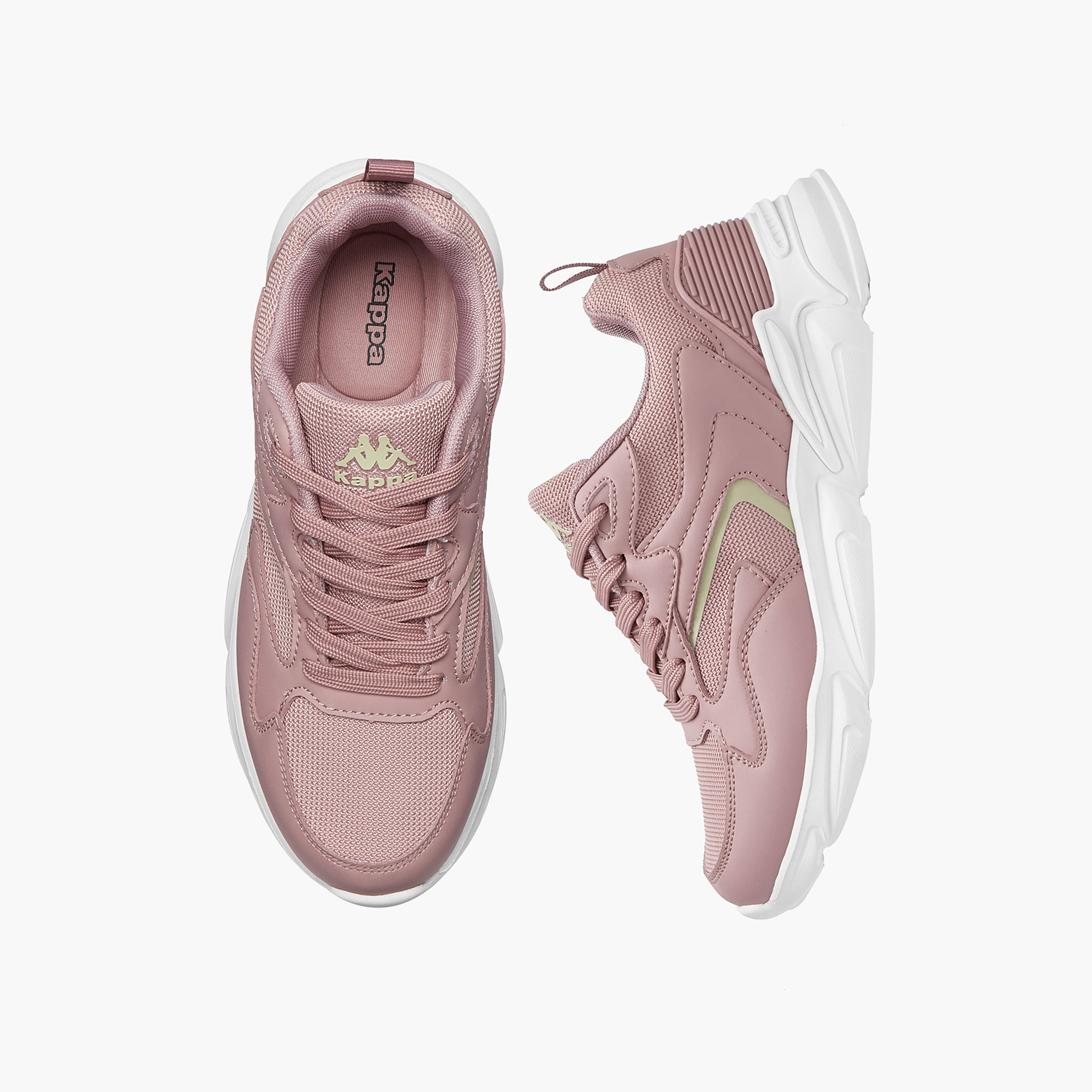 حذاء رياضي بألواح ورباط إغلاق للنساء من كابا-sports-women-shoes-image-1