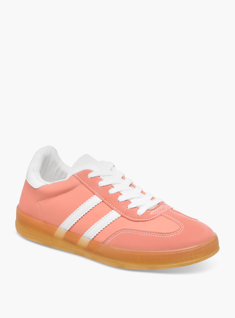 حذاء سنيكرز برباط إغلاق من فلورا بيلا-women-shoes-sneakers-image-2