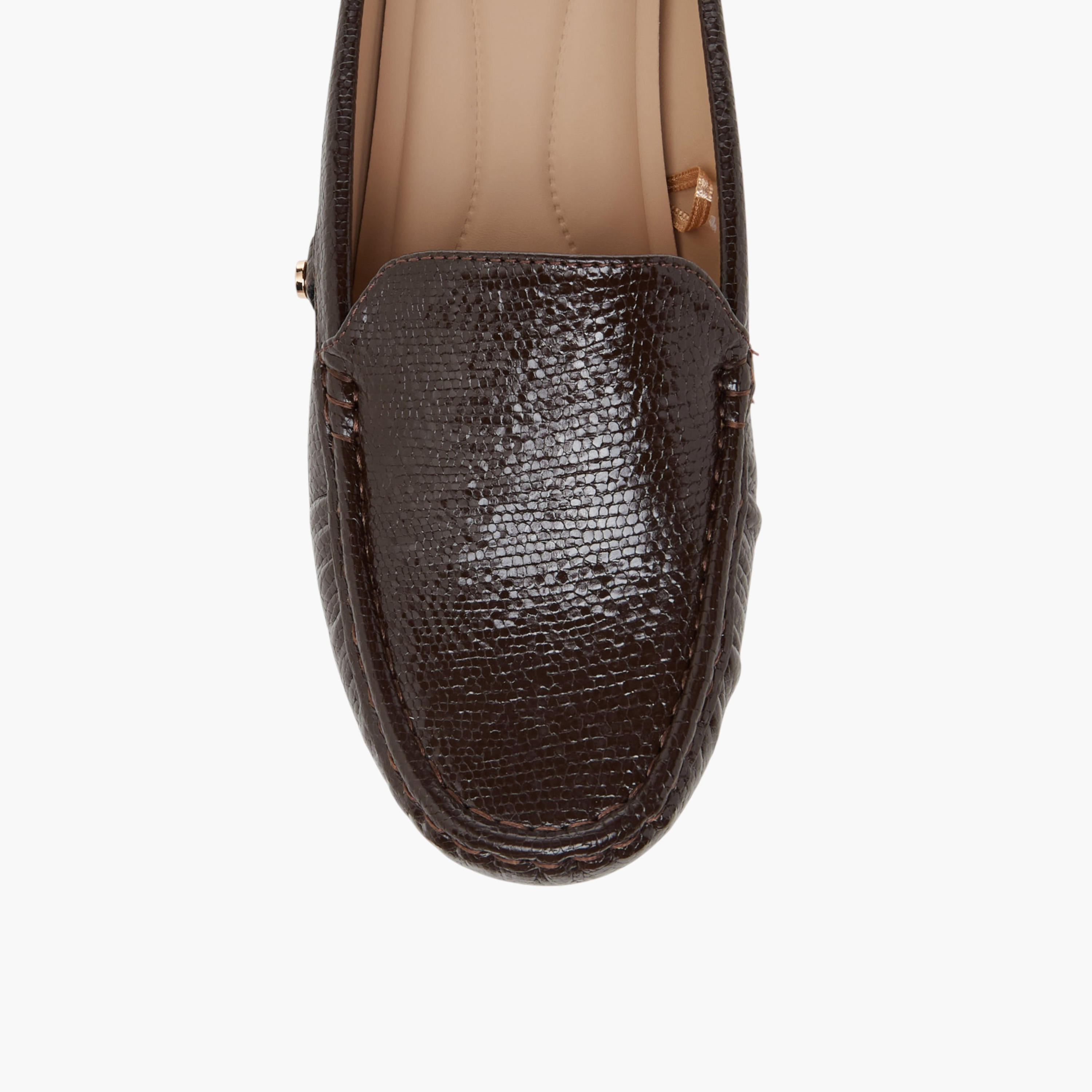 حذاء ميول سهل الارتداء للنساء من فلورا بيلا-women-shoes-flats-mules-image-4