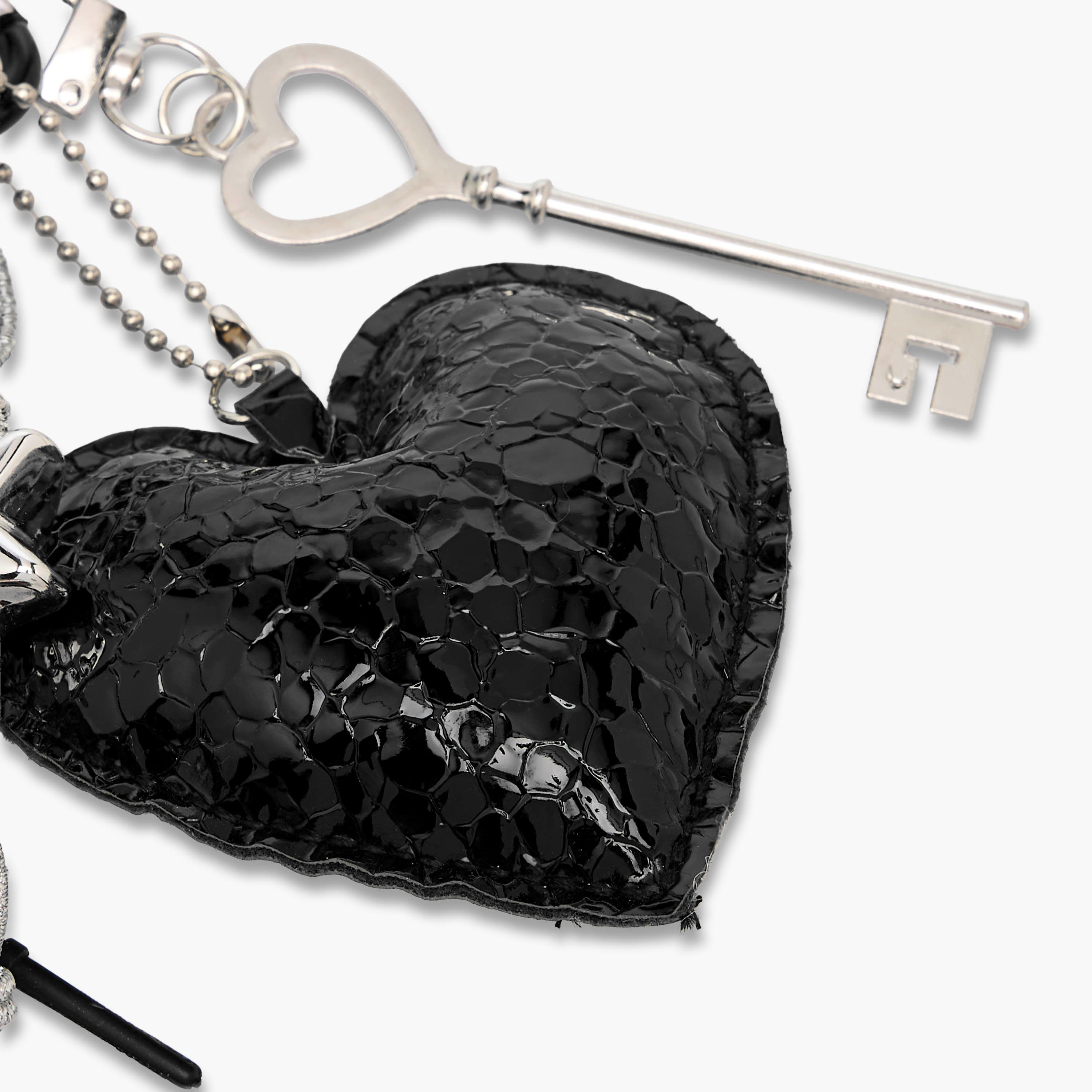 ميدالية مفاتيح بدلاية قلب من فلورا بيلا-women-clothingaccessories-novelties-image-3