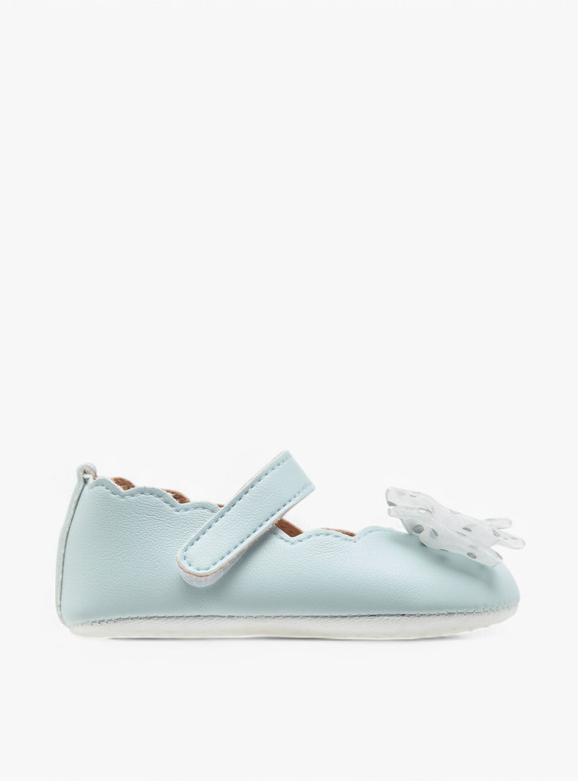 حذاء بفيونكة وشريط إغلاق لاصق من بيرفيت-baby-girls-shoes-closedshoes-image-3