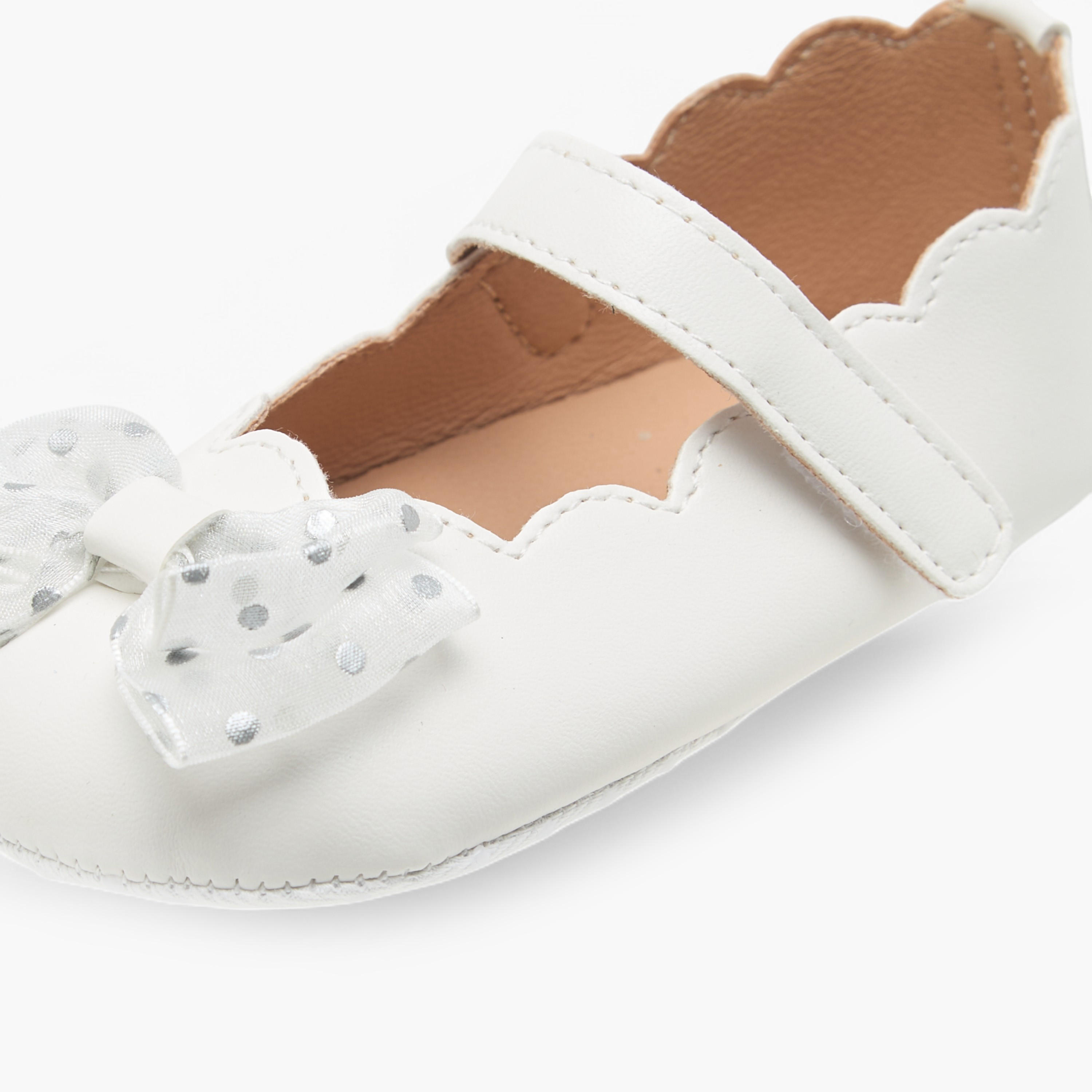حذاء بفيونكة وشريط إغلاق لاصق من بيرفيت-baby-girls-shoes-closedshoes-image-5