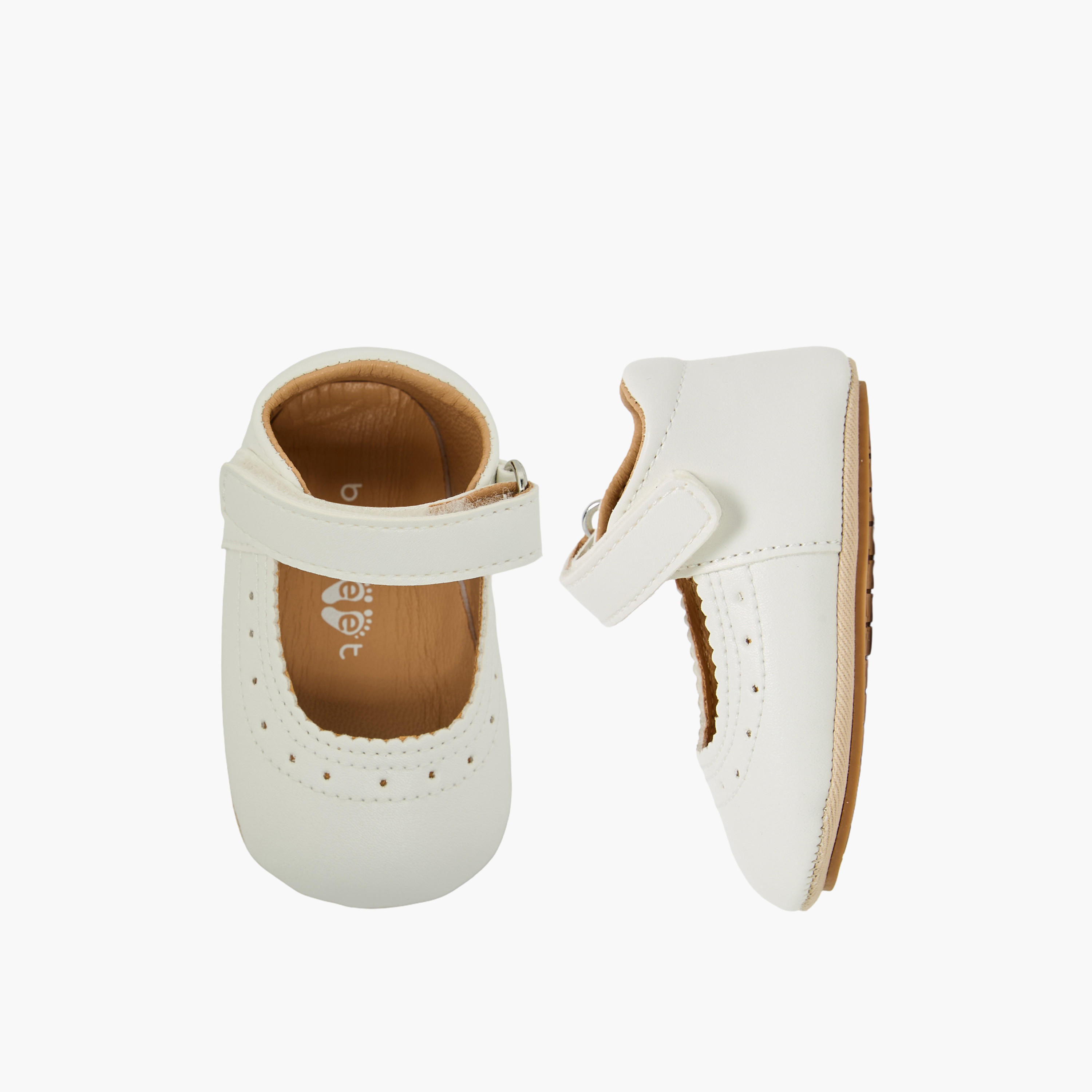 حذاء خفيف بشريط إغلاق لاصق من بيرفيت-baby-girls-shoes-booties-image-1