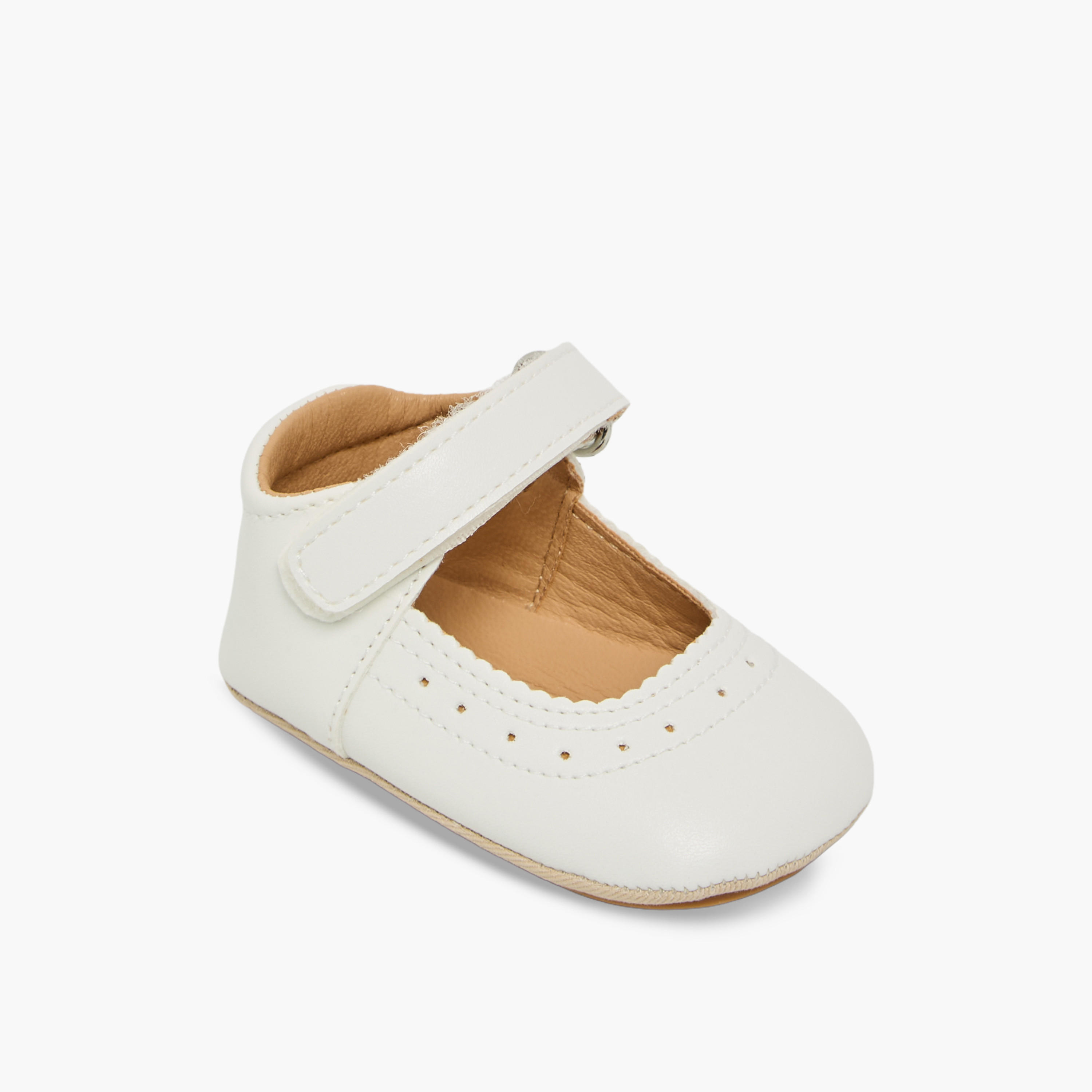 حذاء خفيف بشريط إغلاق لاصق من بيرفيت-baby-girls-shoes-booties-image-2