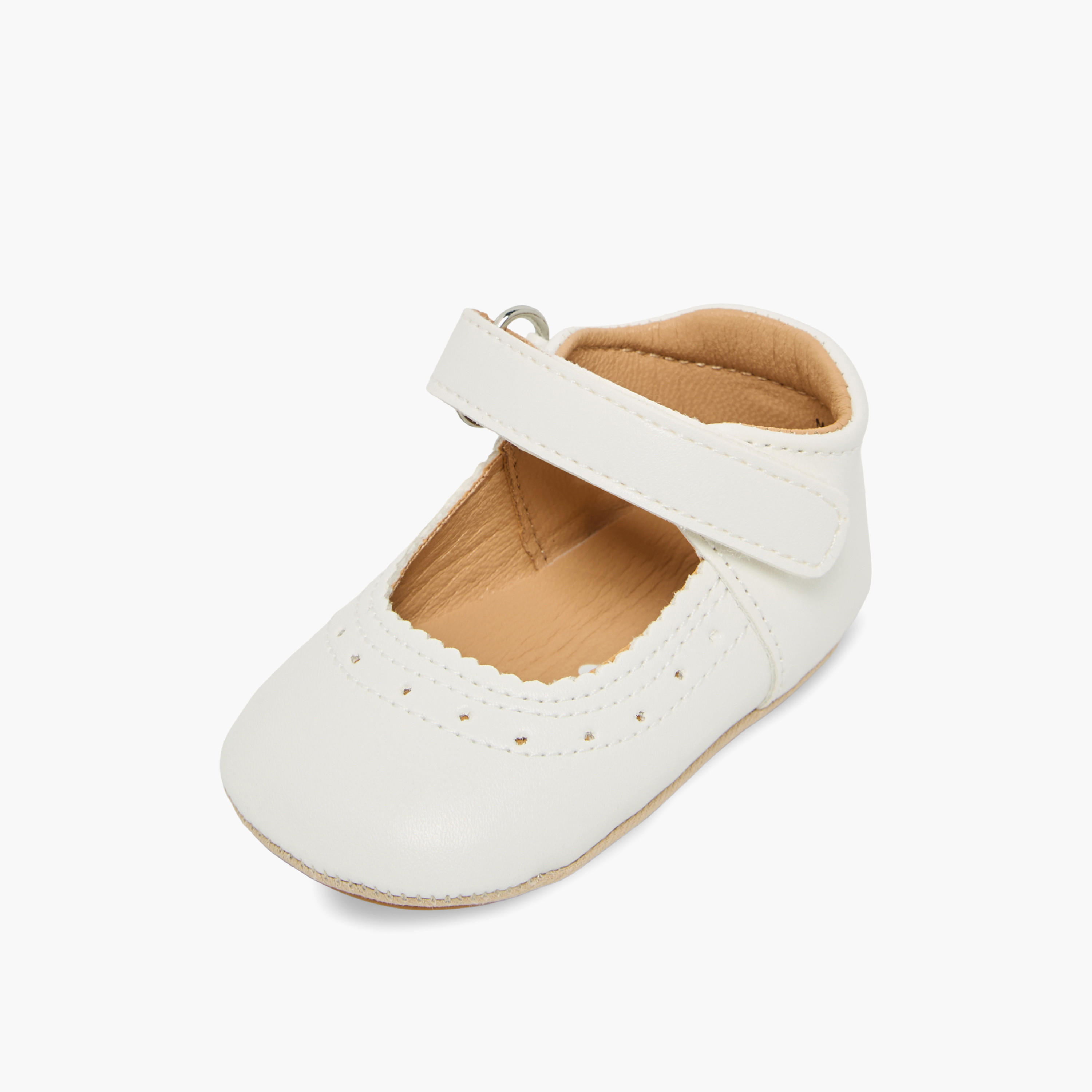 حذاء خفيف بشريط إغلاق لاصق من بيرفيت-baby-girls-shoes-booties-image-7
