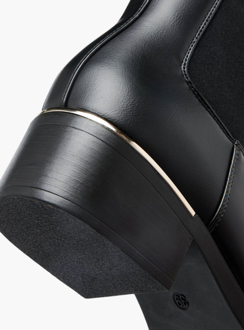 Flora Bella Solid Ankle Boots with Zip Closure-women-shoes-boots-image-6