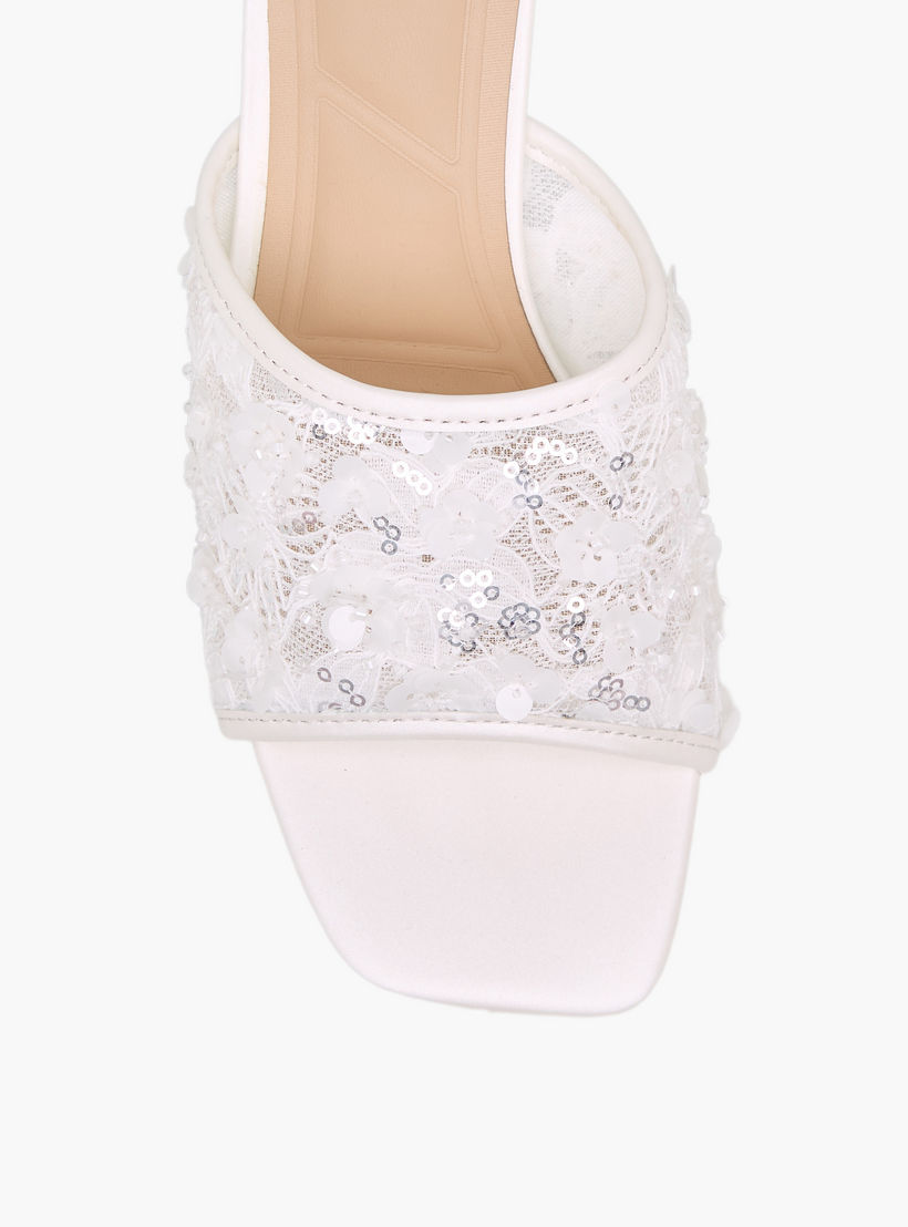 صندل بمقدمة مفتوحة مزيّن بالترتر للنساء من فلورا بيلا-women-shoes-sandals-heeled-image-4