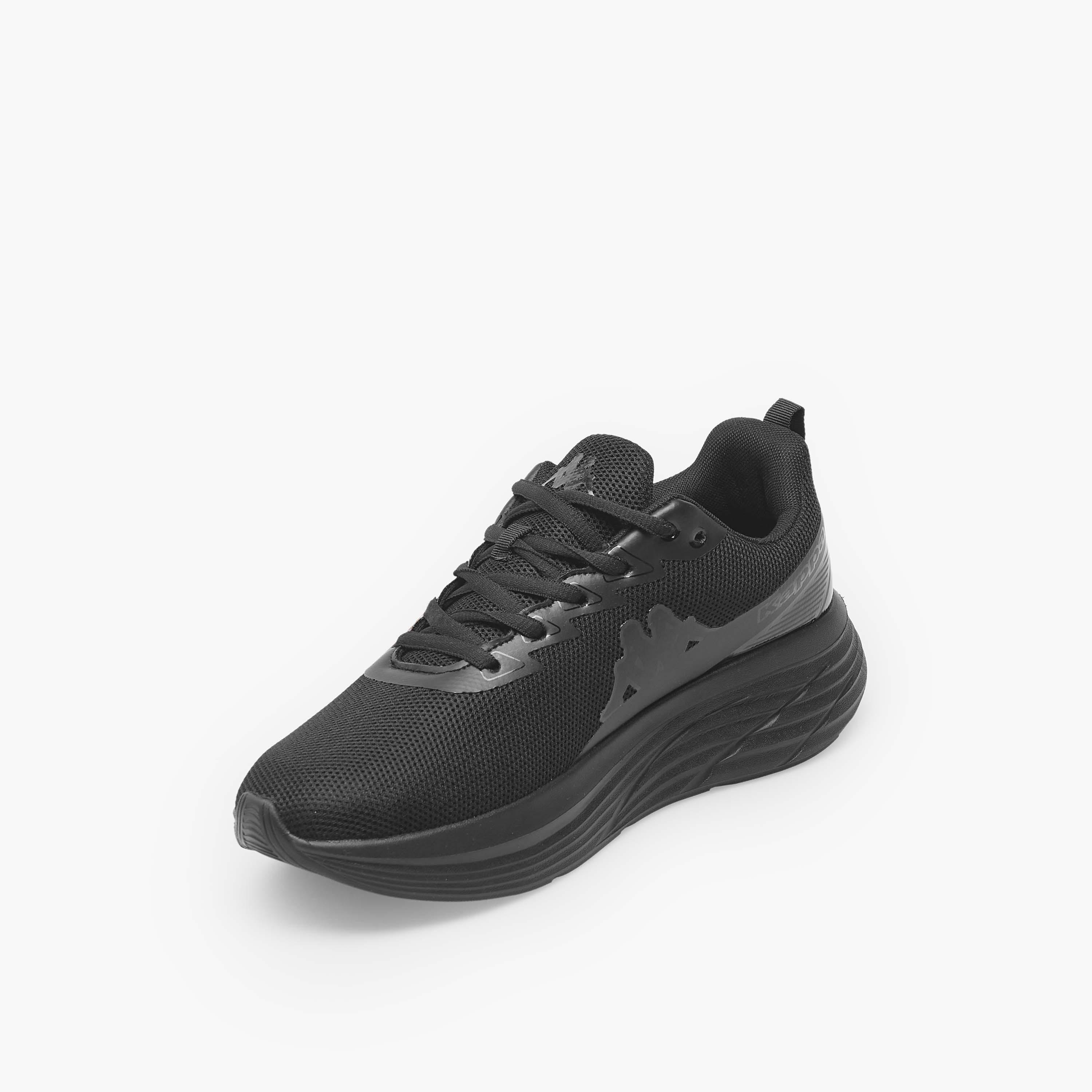 حذاء رياضي مخطط برقبة كاحل برباط للرجال من كابا-sports-men-shoes-image-4