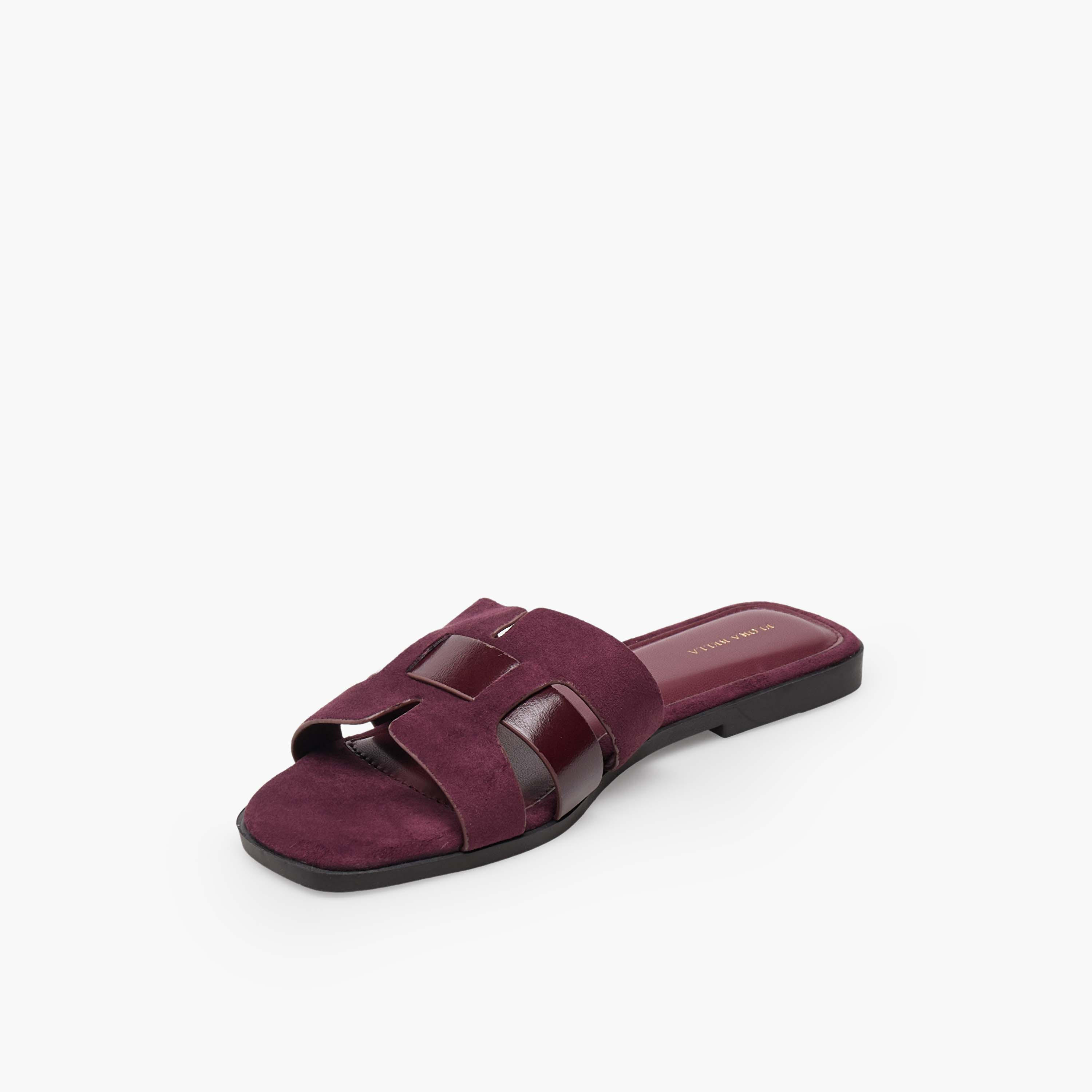 Flora Bella Women Textured Cutout Detail Sandals-women-shoes-flats-sandals-image-4