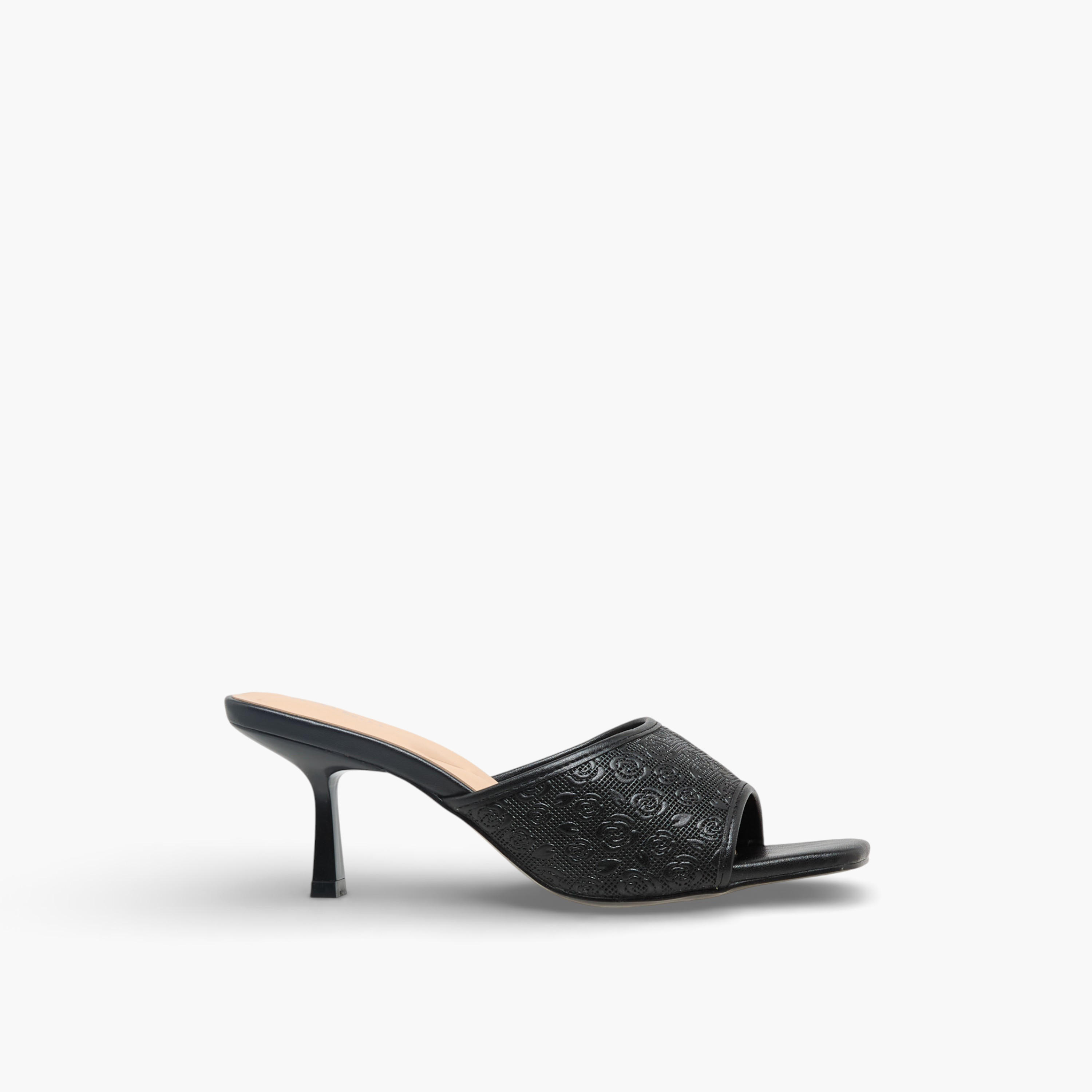 صندل بملمس زهور بارز وكعب مدبب من فلورا بيلا-women-shoes-sandals-heeled-image-4