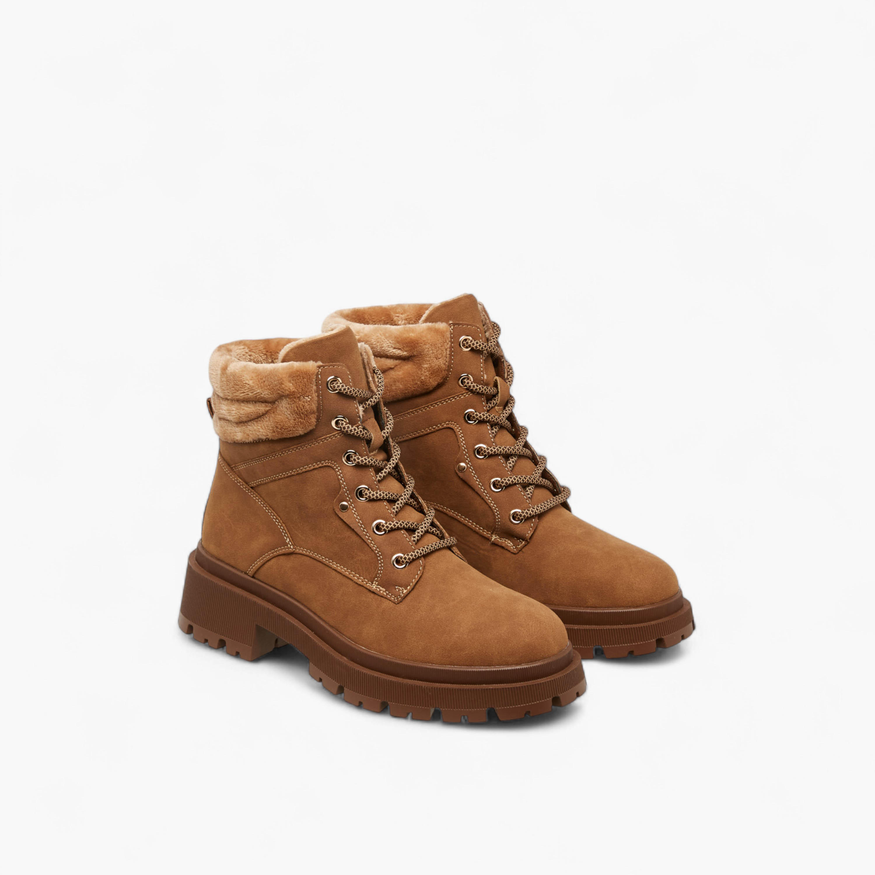 بوت كاحل سادة برباط إغلاق ولسان سحب من فلورا بيلا-women-shoes-boots-image-1