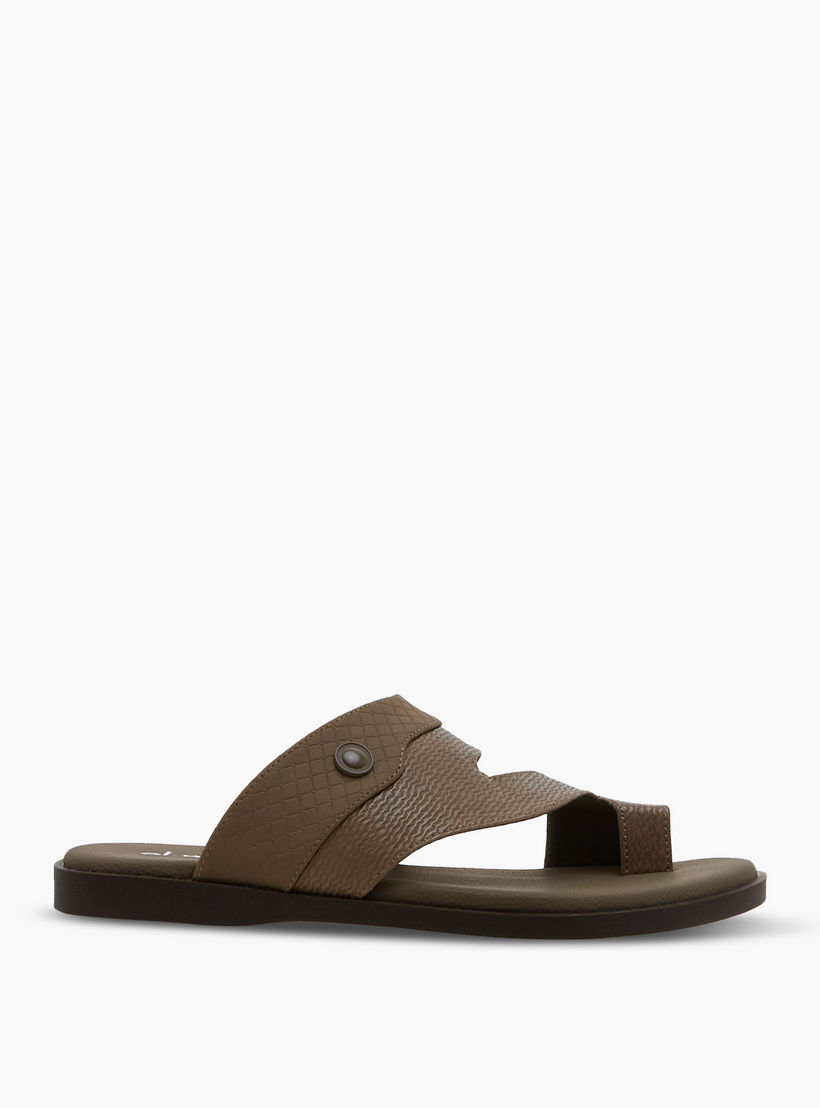 صندل عربي بحلقة إصبع للرجال من الواحة-men-shoes-sandals-image-3
