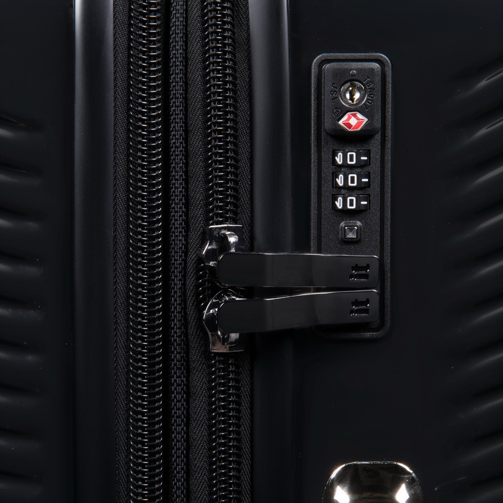 IT Textured Hardcase Luggage Trolley with Retractable Handle - 28 inches Check-In Bag-travel-luggagesandbags-luggage-image-5