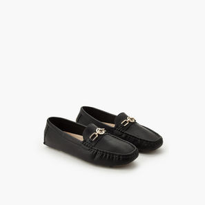 حذاء موكاسين مريح سهل الارتداء بزينة معدنية من لو كونفورت-women-shoes-loafersandmoccasins-image-1