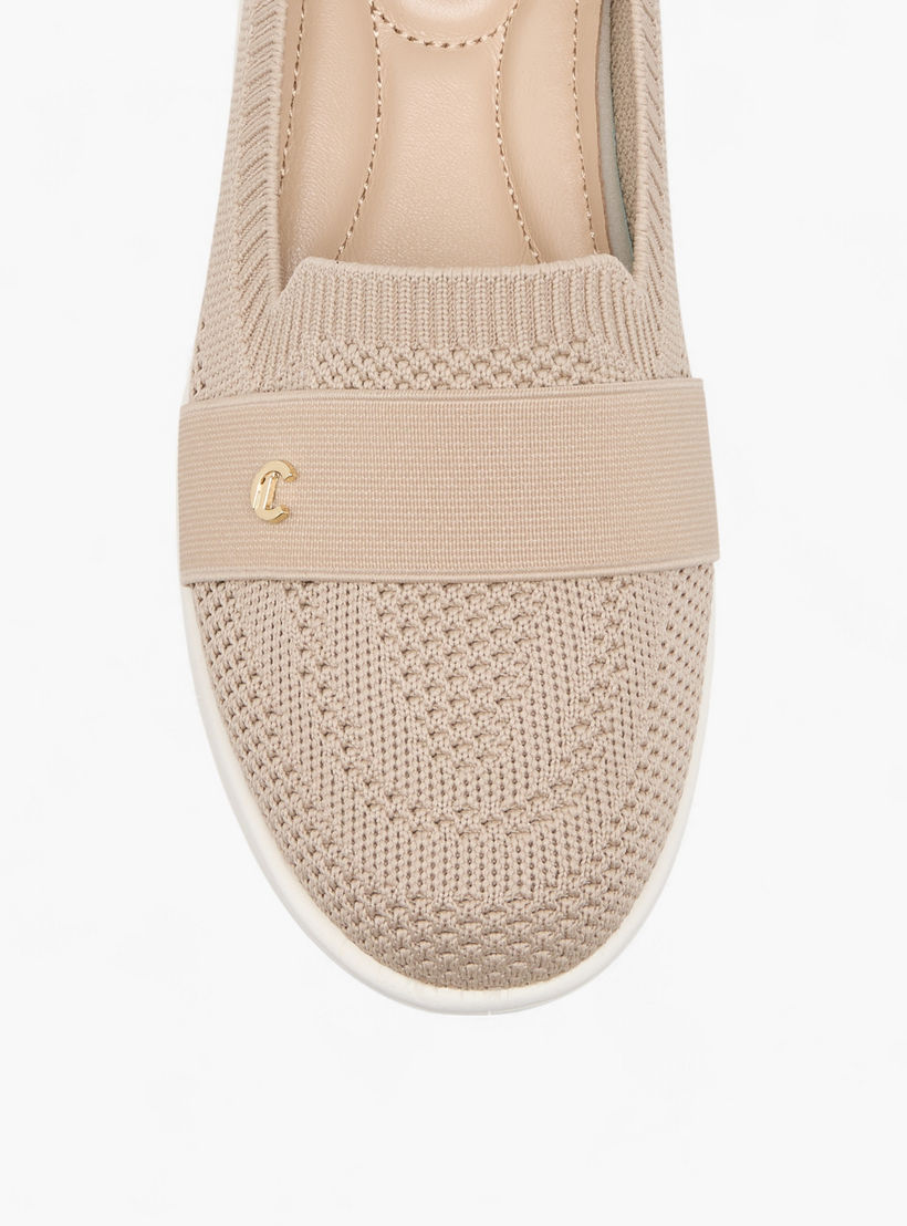 Le Confort Women Textured Slip-On Sneakers-women-shoes-sneakers-image-5