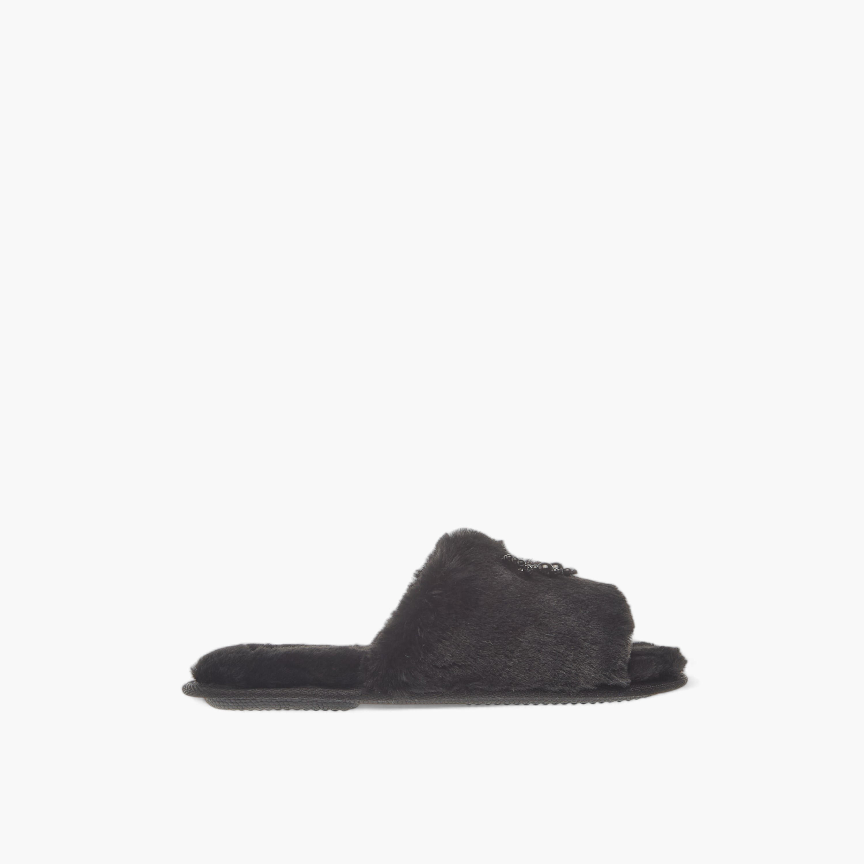 شبشب سهل الارتداء بزخارف فيونكة من لو كونفورت-women-shoes-flipflopsandslides-image-2